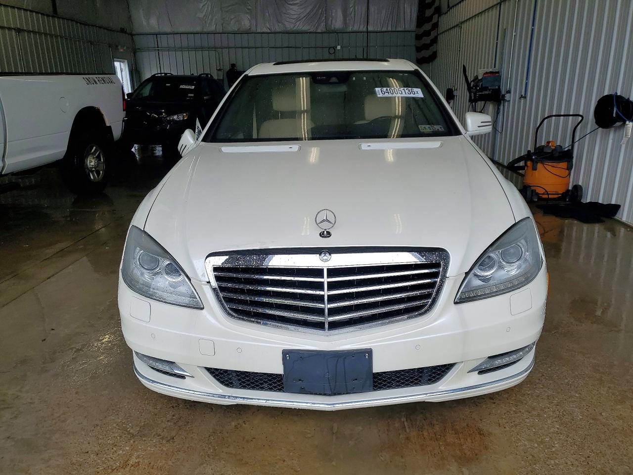 2013 Mercedes-benz S 550 4matic Белый vin: WDDNG9EB7DA511629