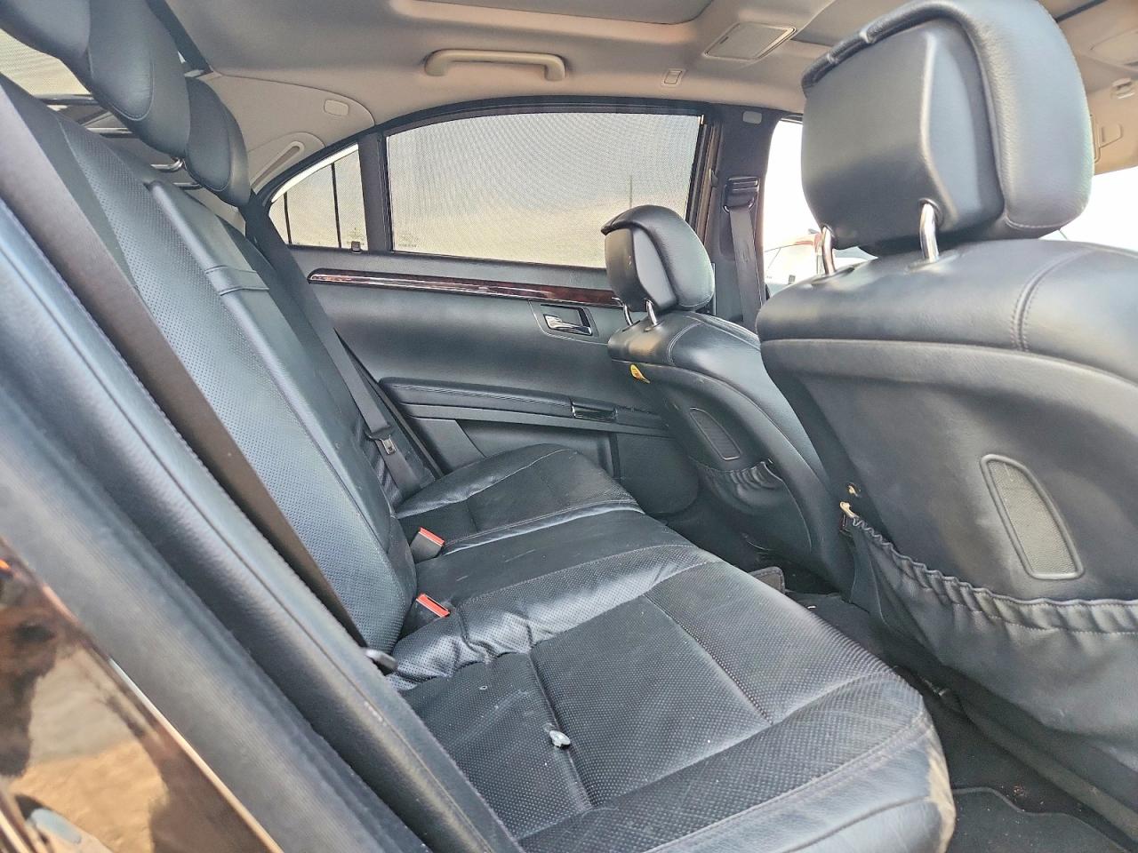 2012 Mercedes-benz S 550 4matic Black vin: WDDNG9EB8CA464688