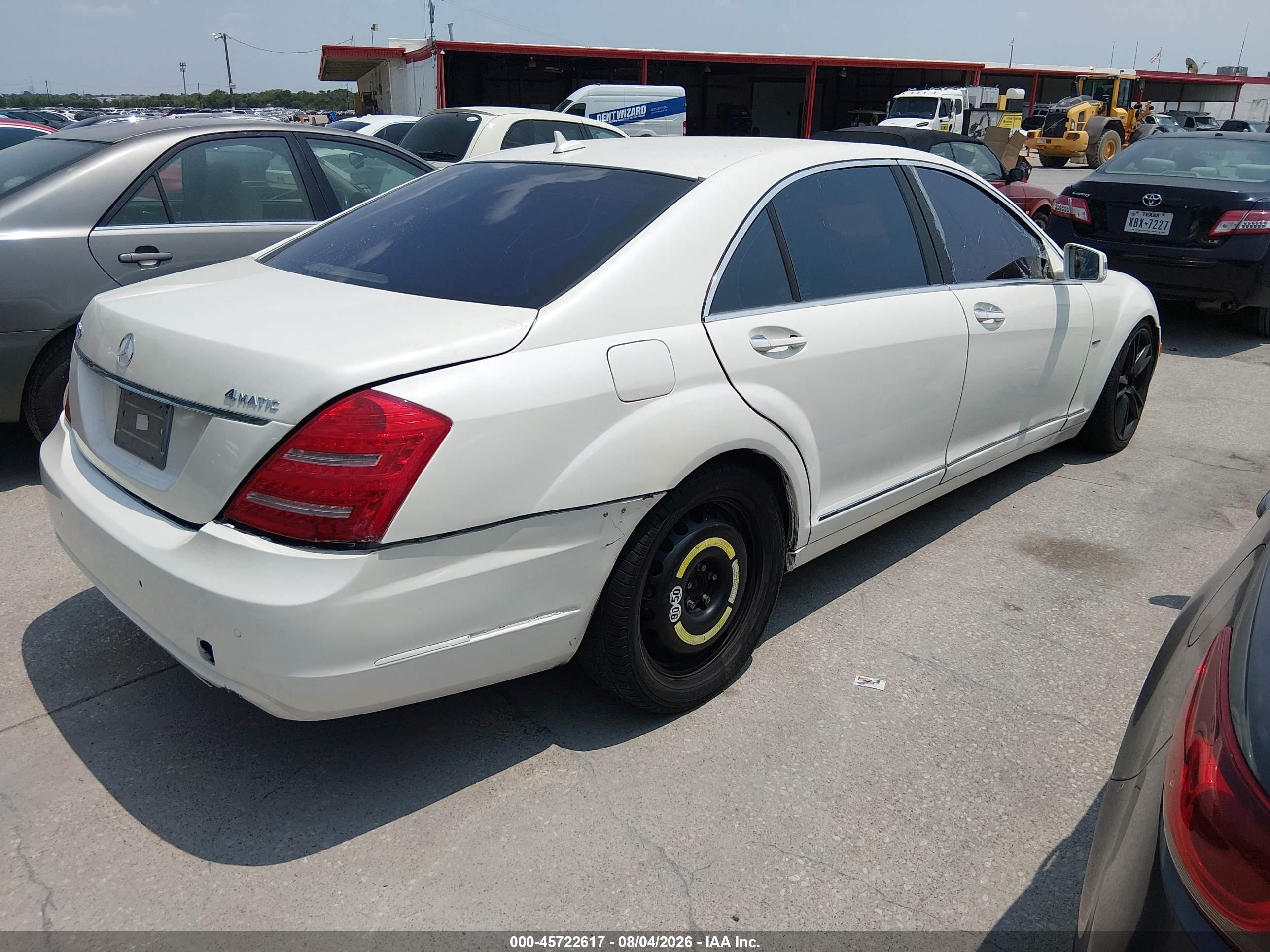 2012 Mercedes-benz S 550 4matic White vin: WDDNG9EB8CA485329