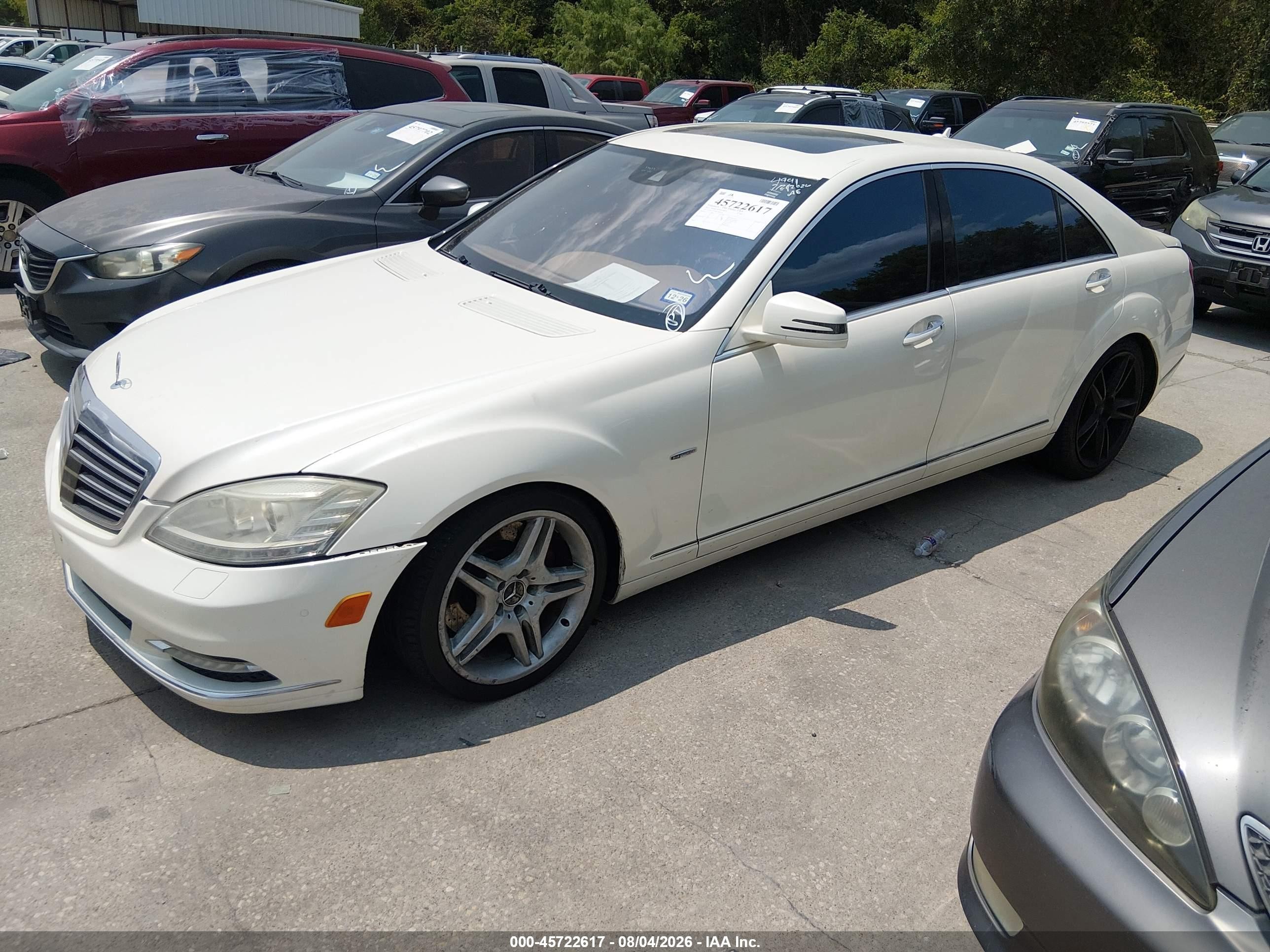 2012 Mercedes-benz S 550 4matic White vin: WDDNG9EB8CA485329