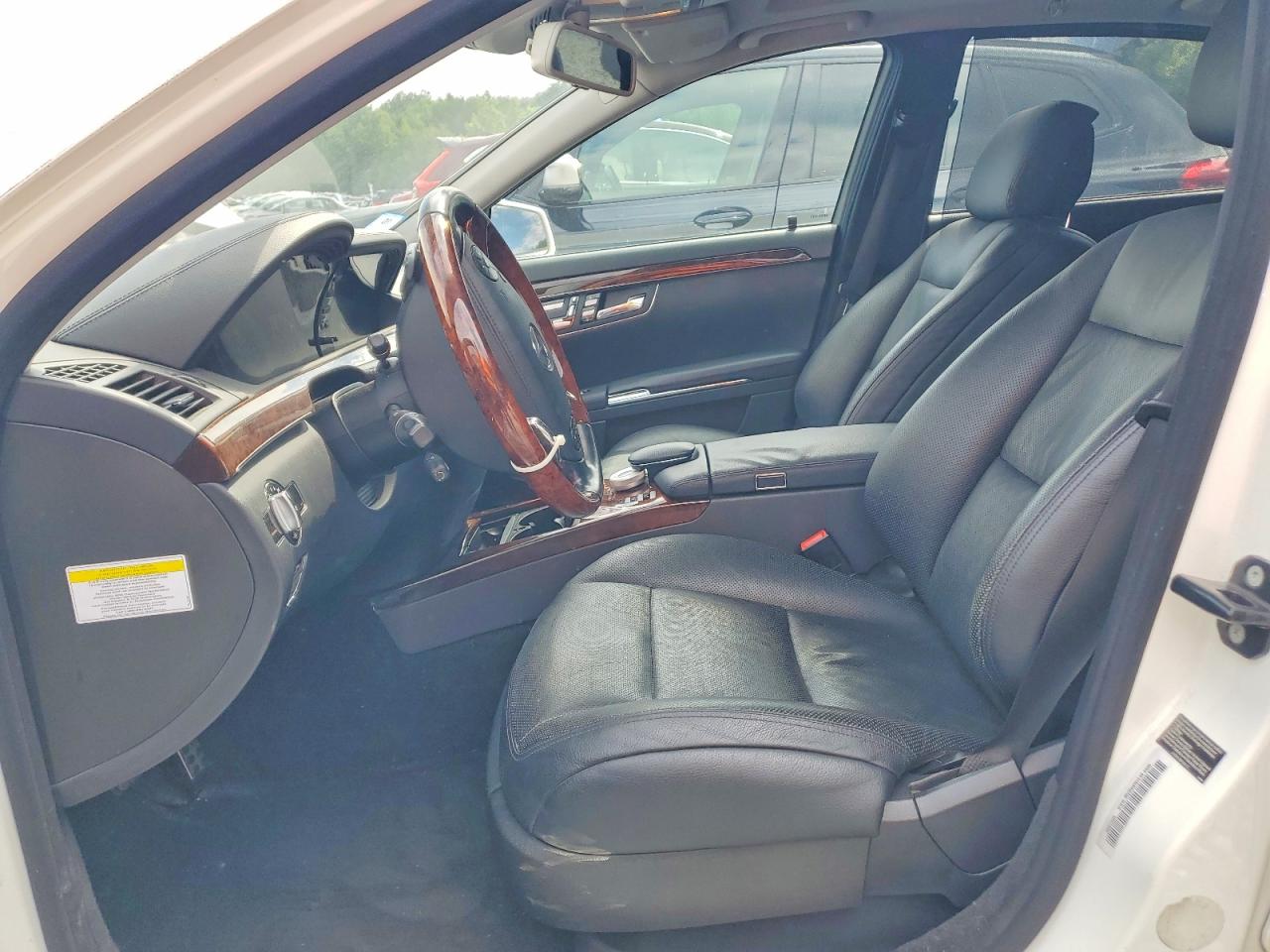 2013 Mercedes-benz S 550 4matic White vin: WDDNG9EB8DA531212