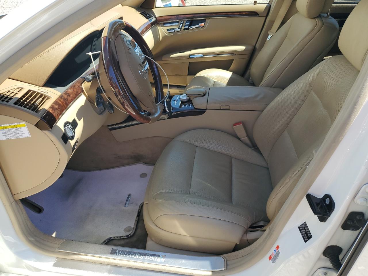 2012 Mercedes-benz S 550 4matic White vin: WDDNG9EB9CA474775