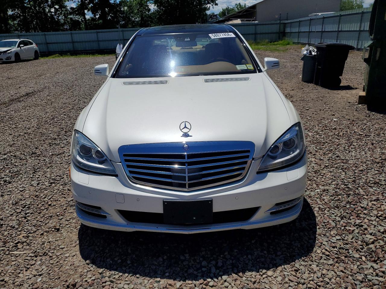 2012 Mercedes-benz S 550 4matic White vin: WDDNG9EB9CA474775