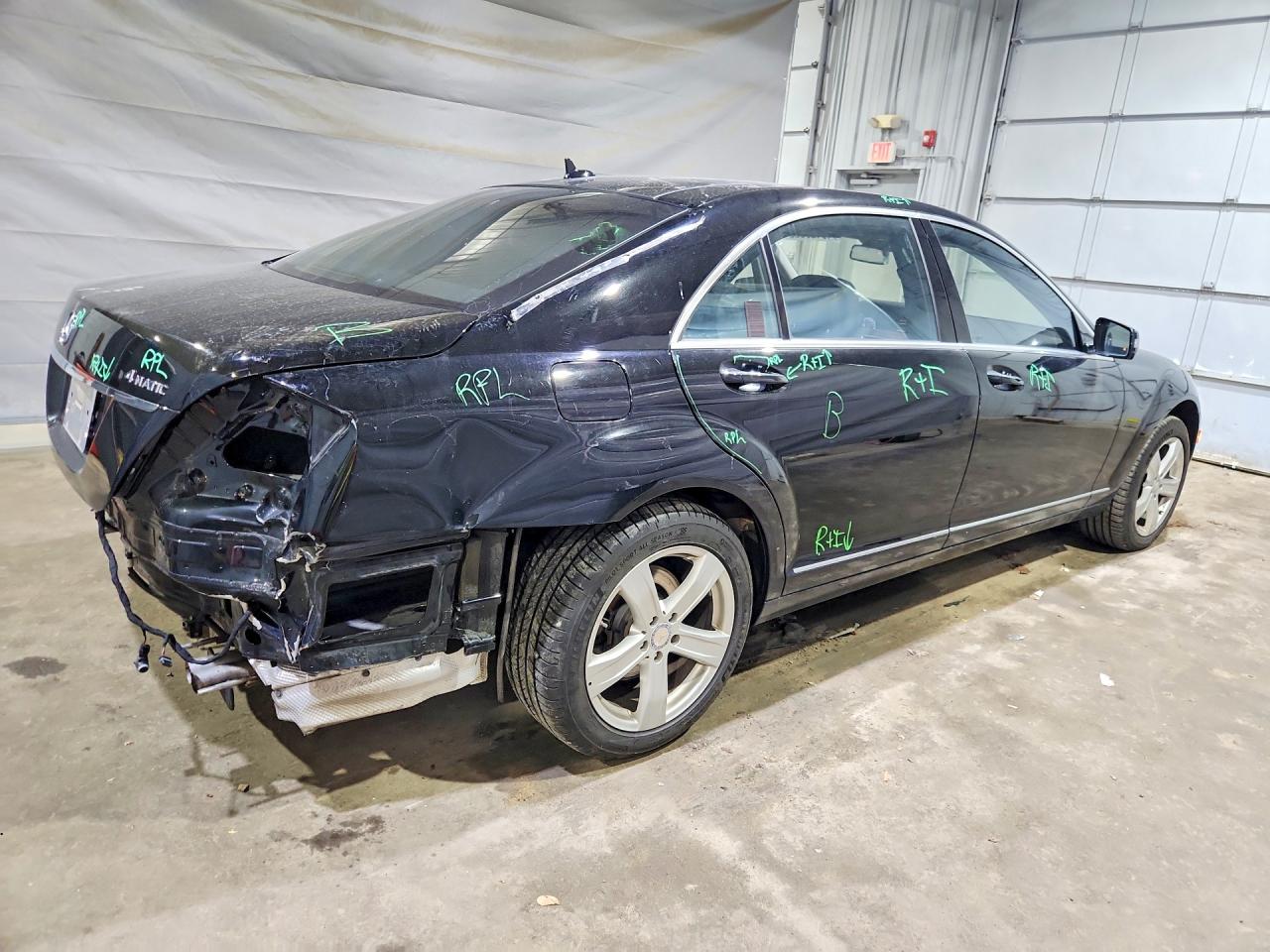 2013 Mercedes-benz S 550 4matic Black vin: WDDNG9EB9DA511163
