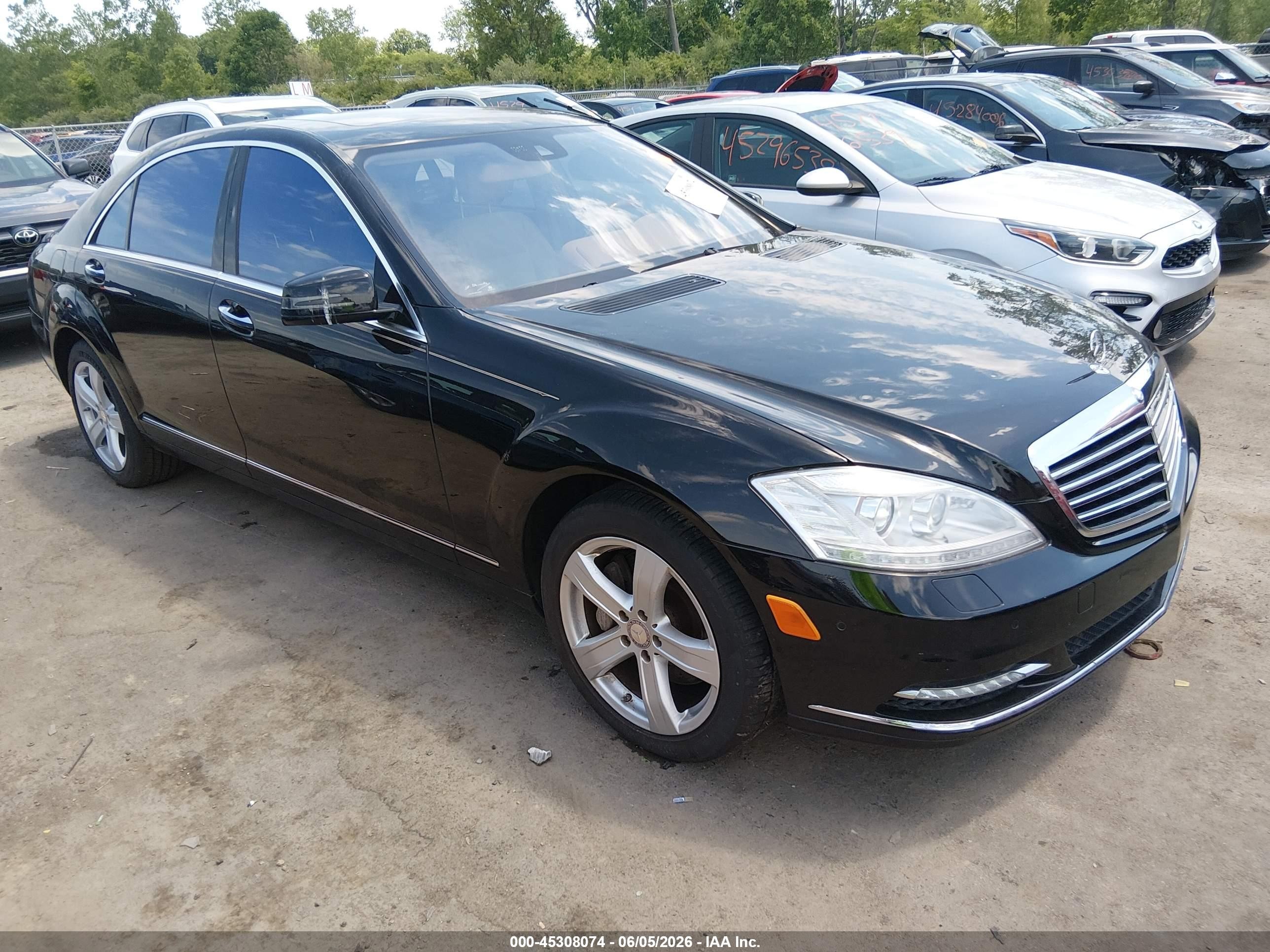 2013 Mercedes-benz S 550 4matic Black vin: WDDNG9EBXDA526187
