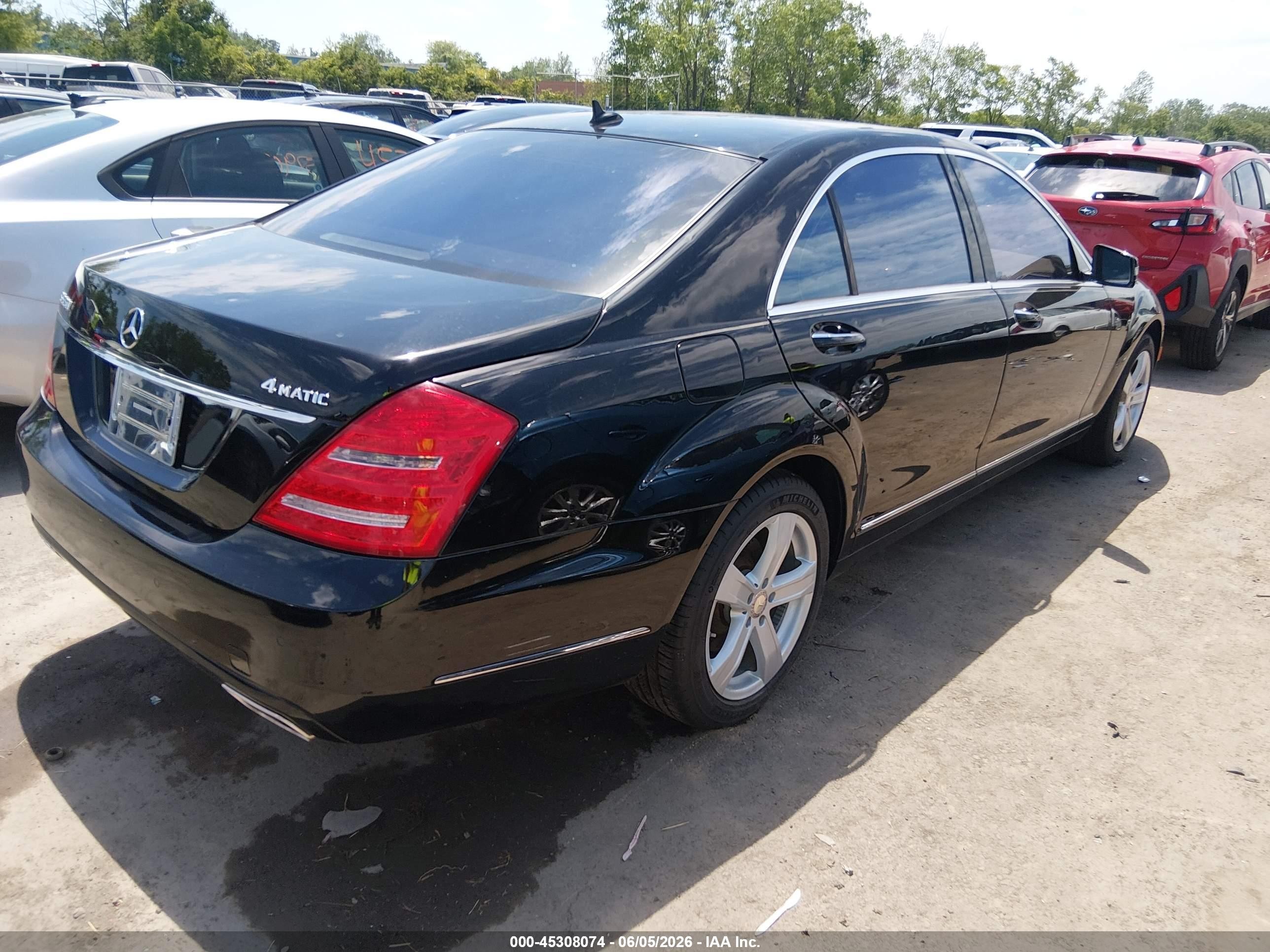 2013 Mercedes-benz S 550 4matic Black vin: WDDNG9EBXDA526187