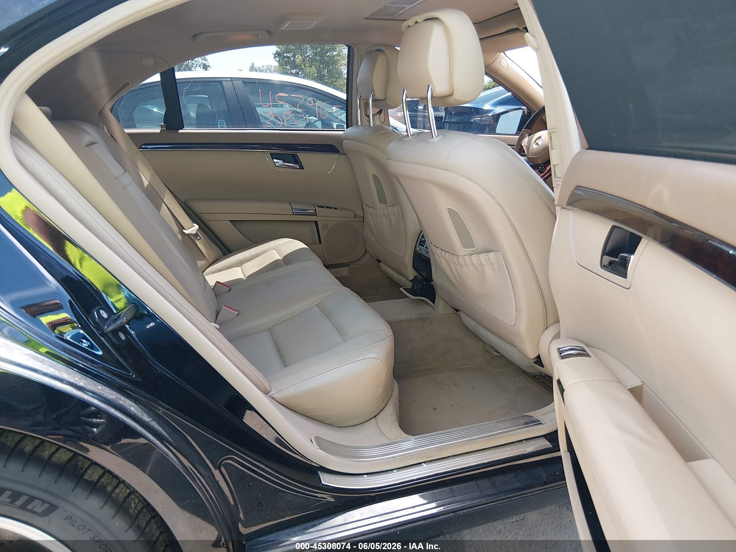 2013 Mercedes-benz S 550 4matic Black vin: WDDNG9EBXDA526187