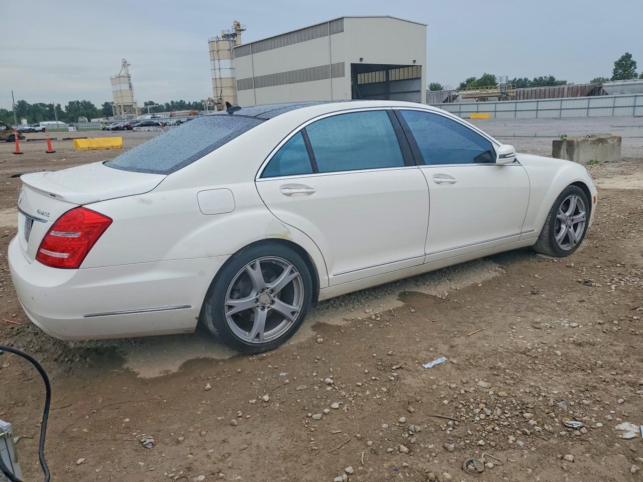 2013 Mercedes-benz S 550 4matic White vin: WDDNG9EBXDA535276