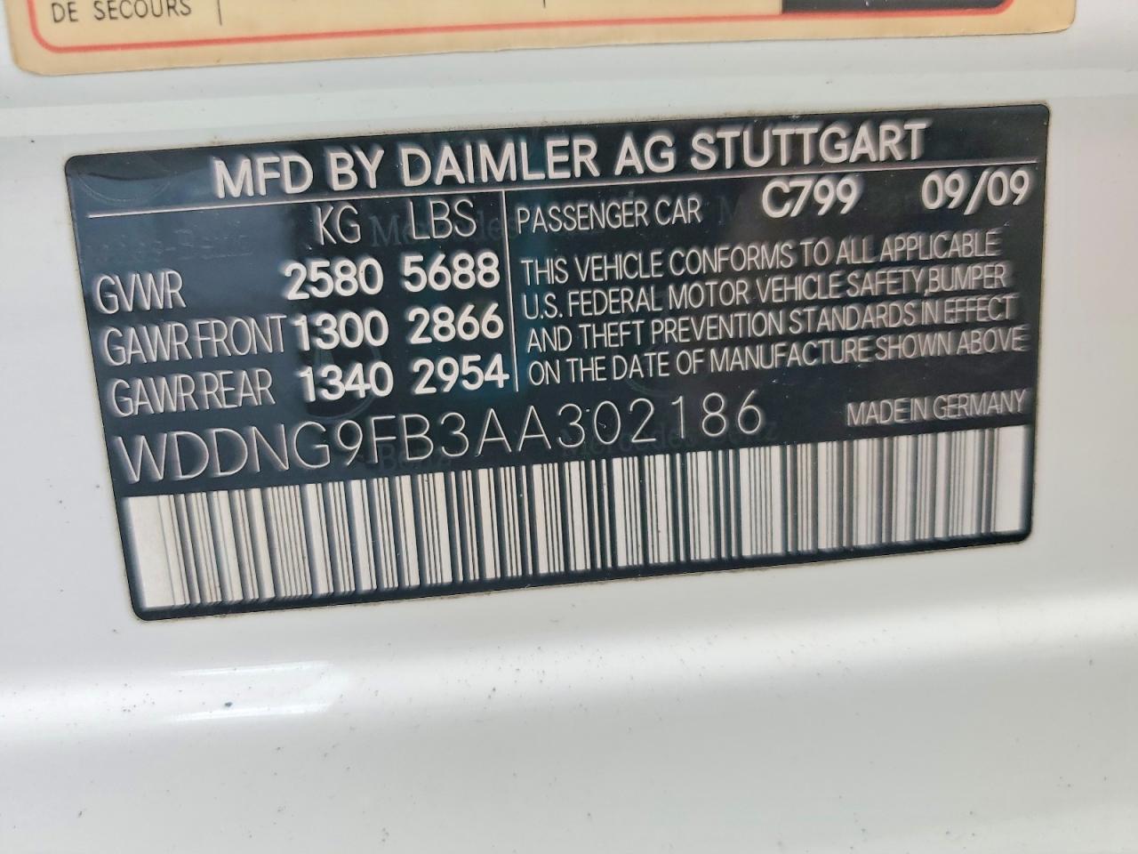 2010 Mercedes-benz S 400 White vin: WDDNG9FB3AA302186