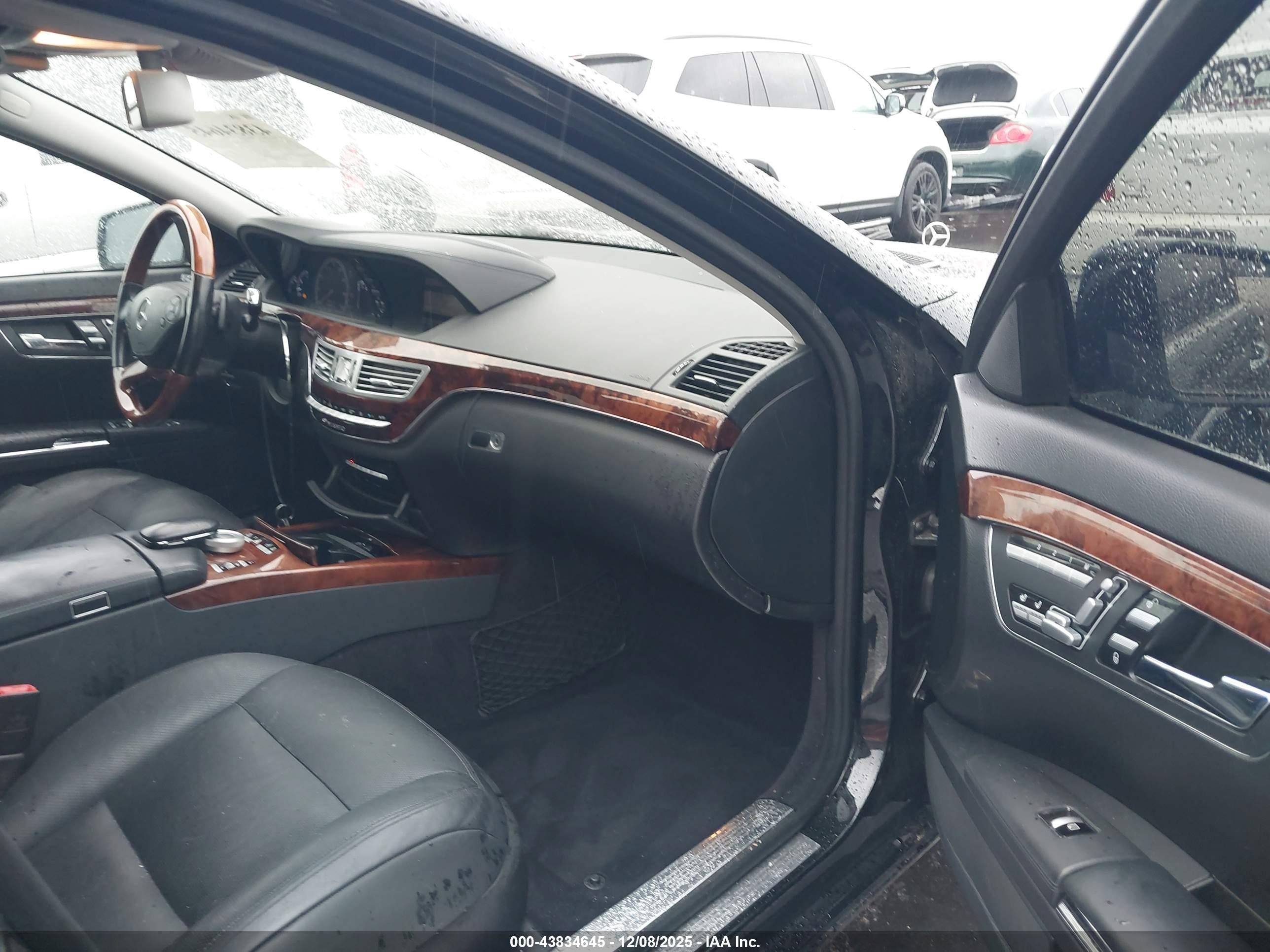 2010 Mercedes-benz S 400 Hybrid   Black vin: WDDNG9FB3AA306383