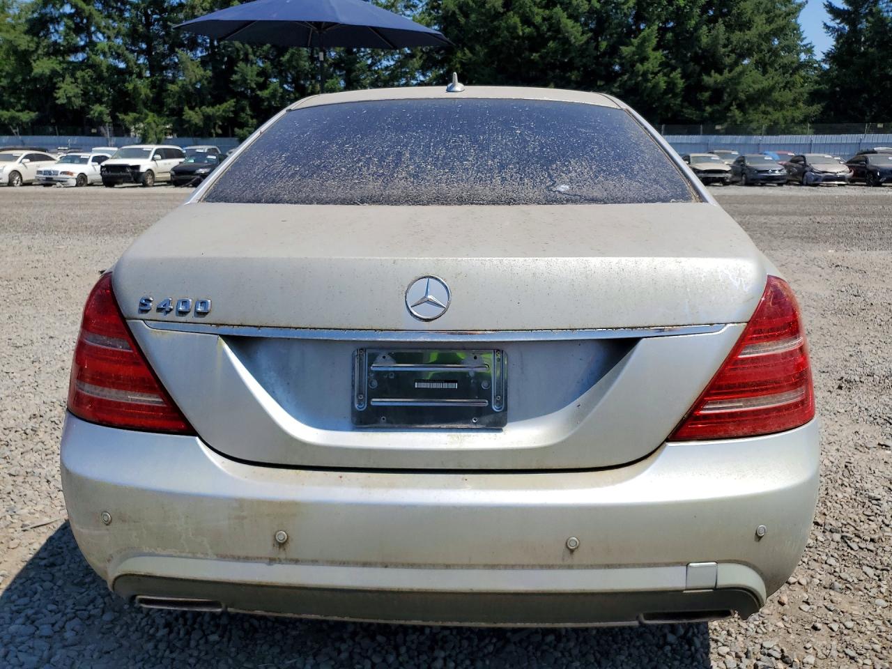 2011 Mercedes-benz S 400 Silver vin: WDDNG9FB6BA384898