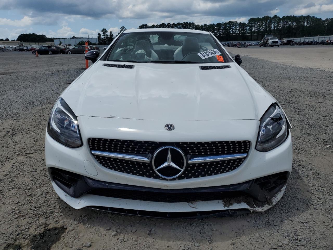 2018 Mercedes-benz Slc 300   White vin: WDDPK3JA0JF156030