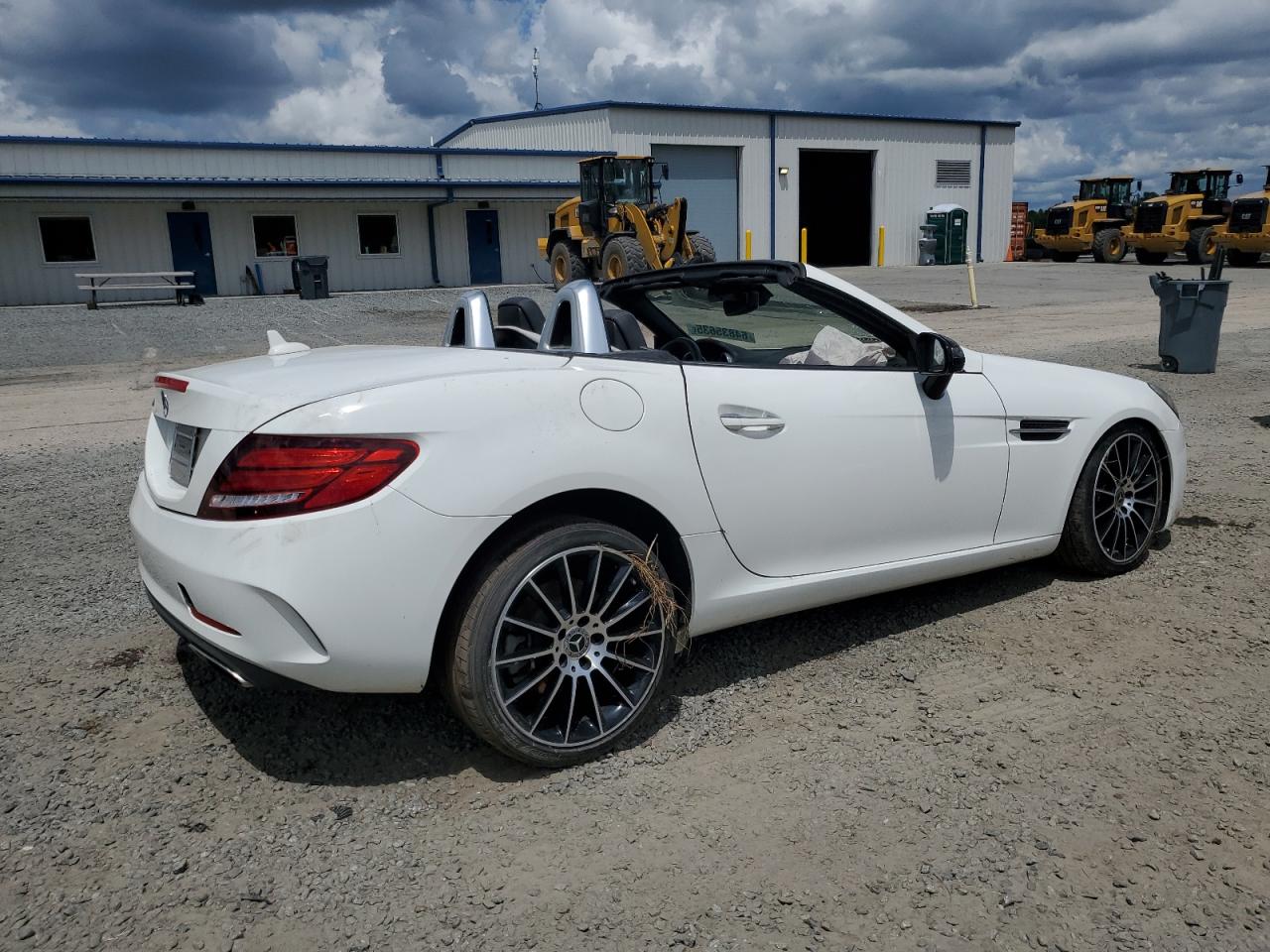 2018 Mercedes-benz Slc 300   White vin: WDDPK3JA0JF156030