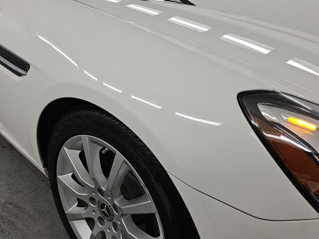 2018 Mercedes-benz Slc 300 White vin: WDDPK3JA1JF155470 Damage: Right Front Fender, Chipped, 1