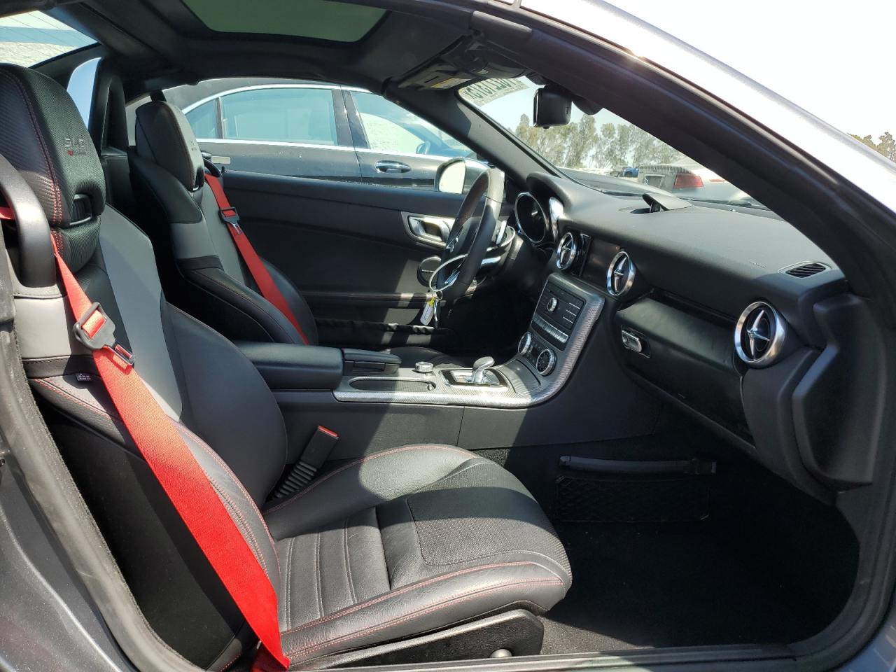 2018 Mercedes-benz Slc 300 Charcoal vin: WDDPK3JA8JF147754