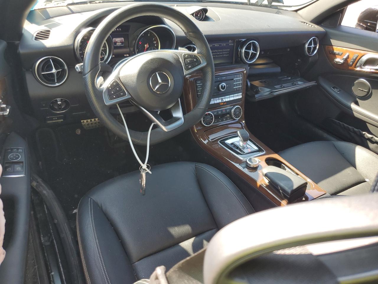 2018 Mercedes-benz Slc 300   Black vin: WDDPK3JA8JF151769