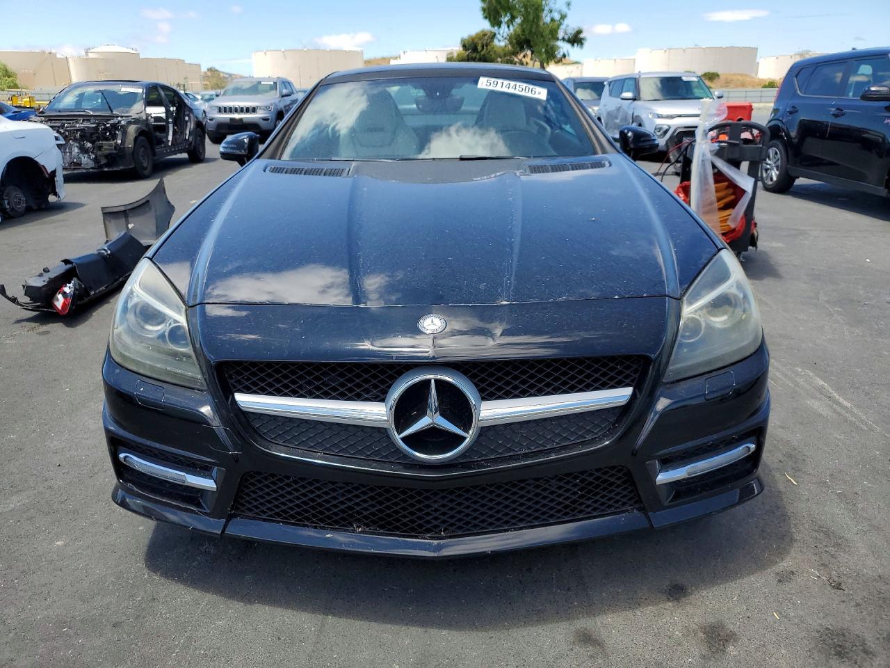2012 Mercedes-benz Slk 250 Black vin: WDDPK4HA0CF046688