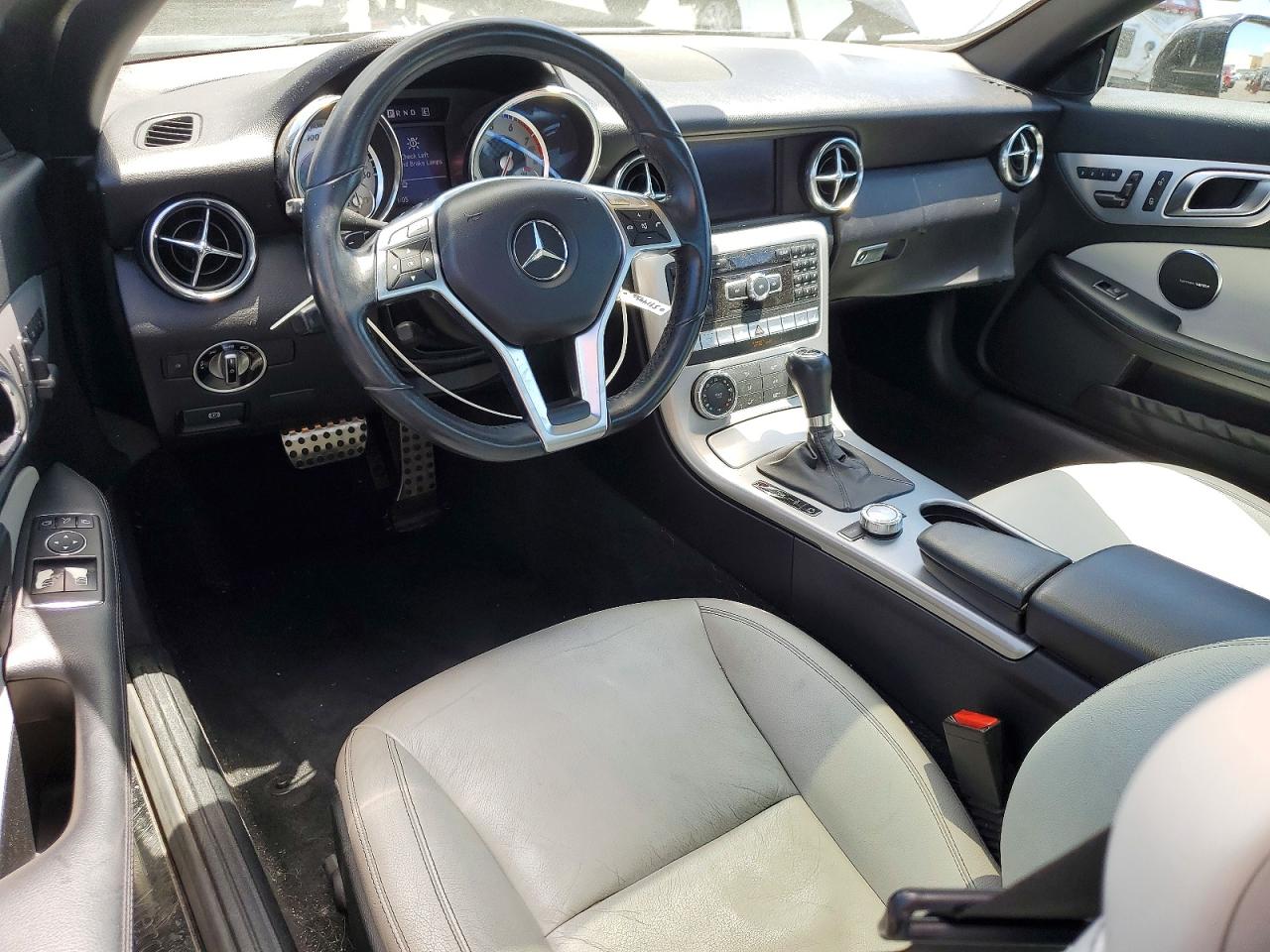2012 Mercedes-benz Slk 250 Black vin: WDDPK4HA0CF046688