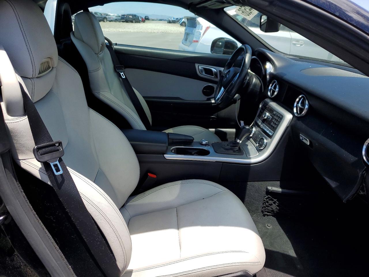 2012 Mercedes-benz Slk 250 Black vin: WDDPK4HA0CF046688