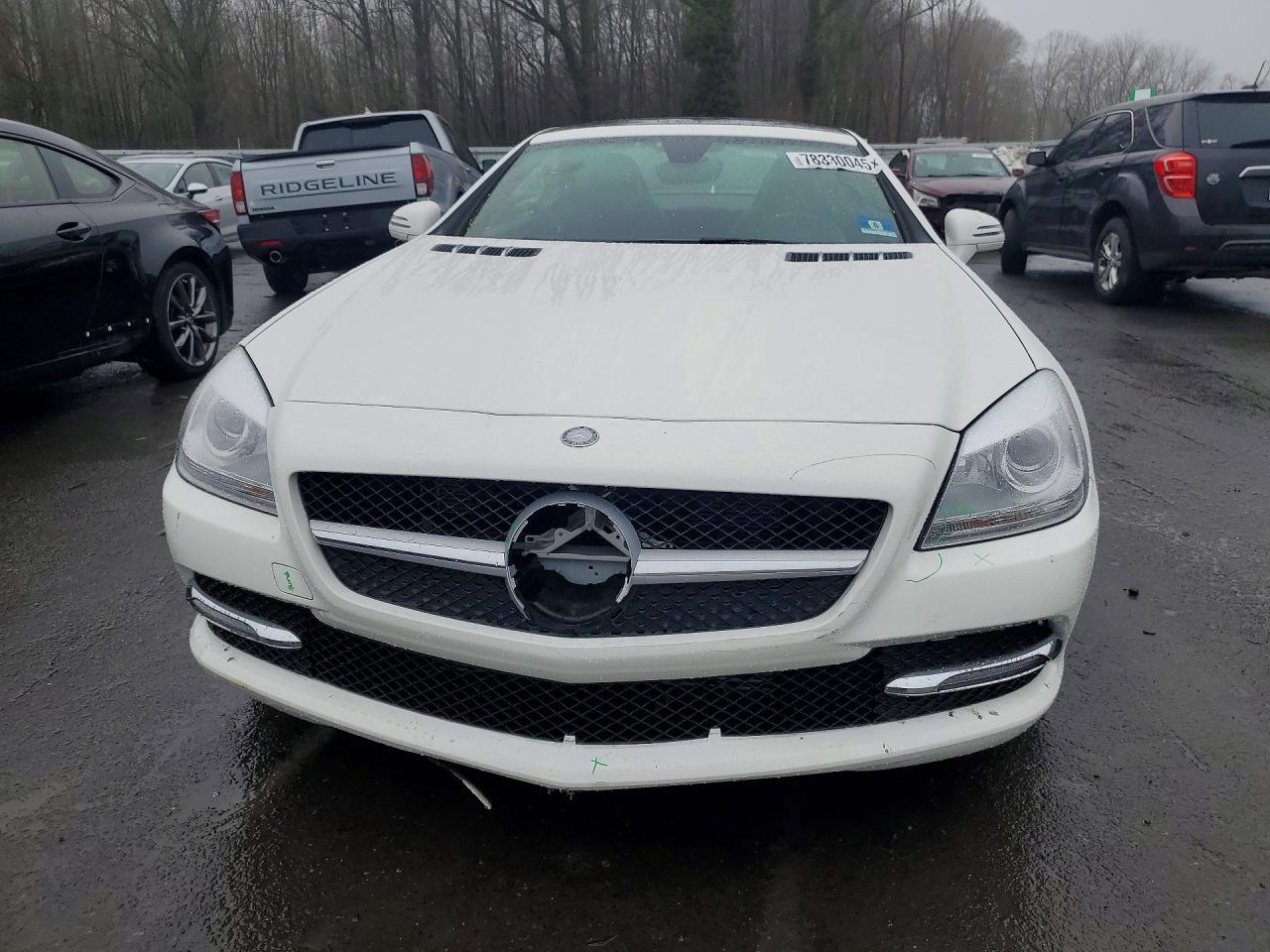 2014 Mercedes-benz Slk 250 White vin: WDDPK4HA0EF089107
