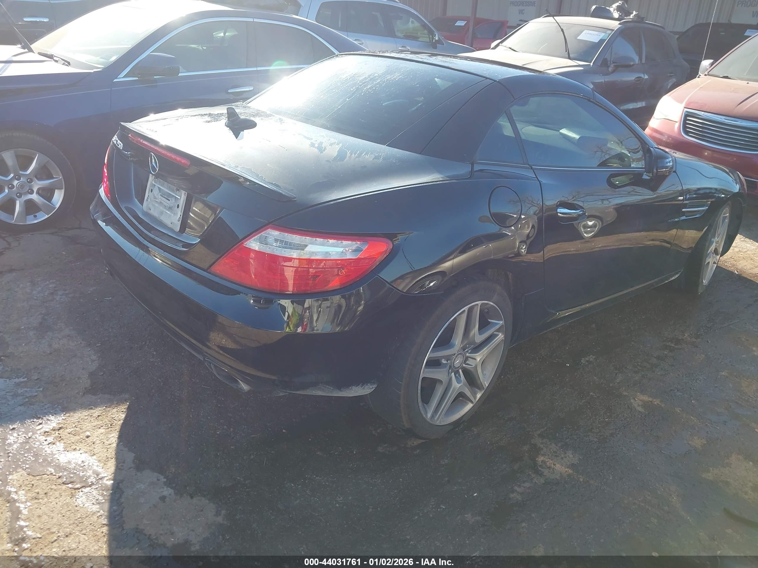 2015 Mercedes-benz Slk 250   Black vin: WDDPK4HA0FF103007