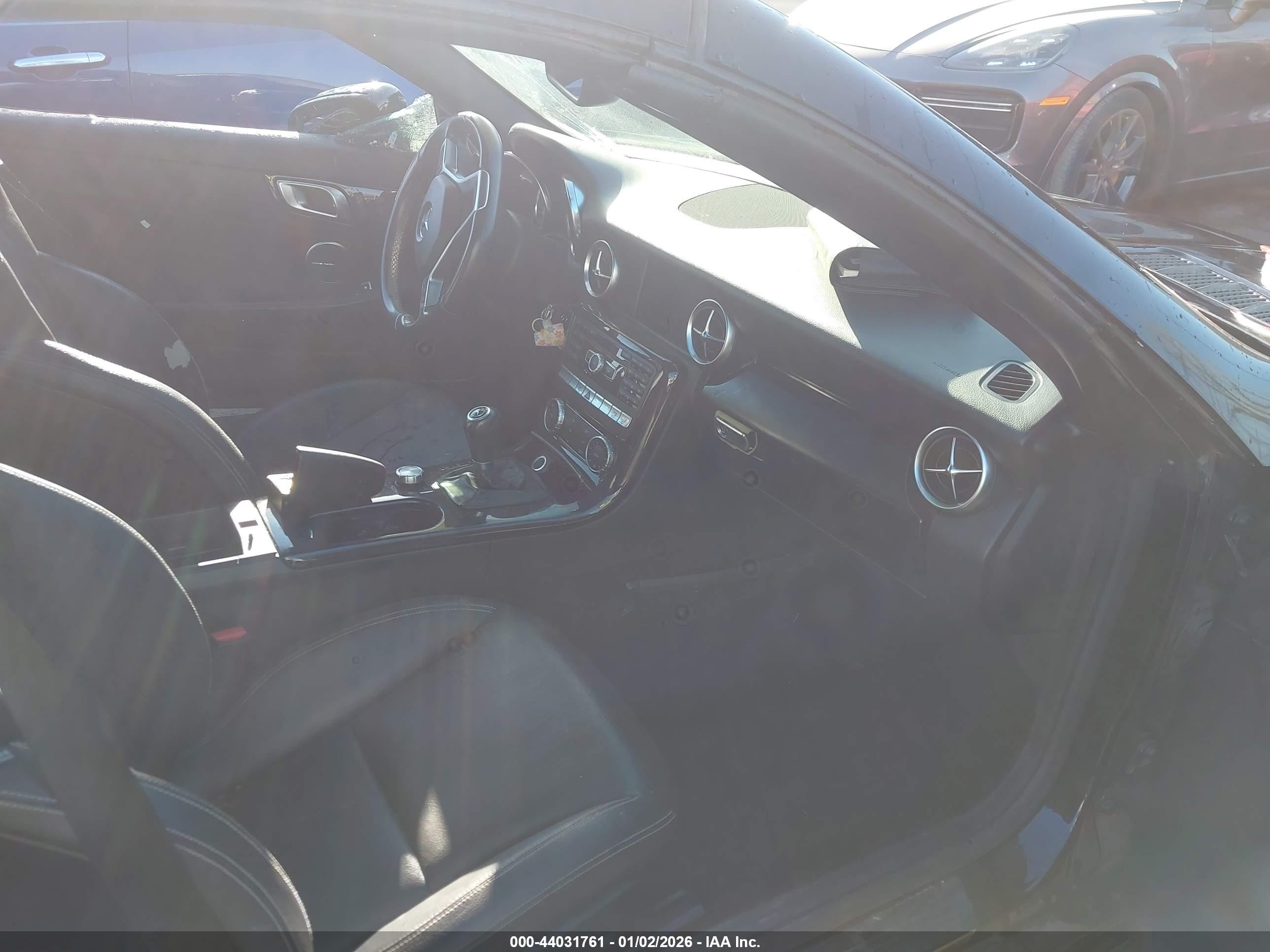 2015 Mercedes-benz Slk 250   Black vin: WDDPK4HA0FF103007