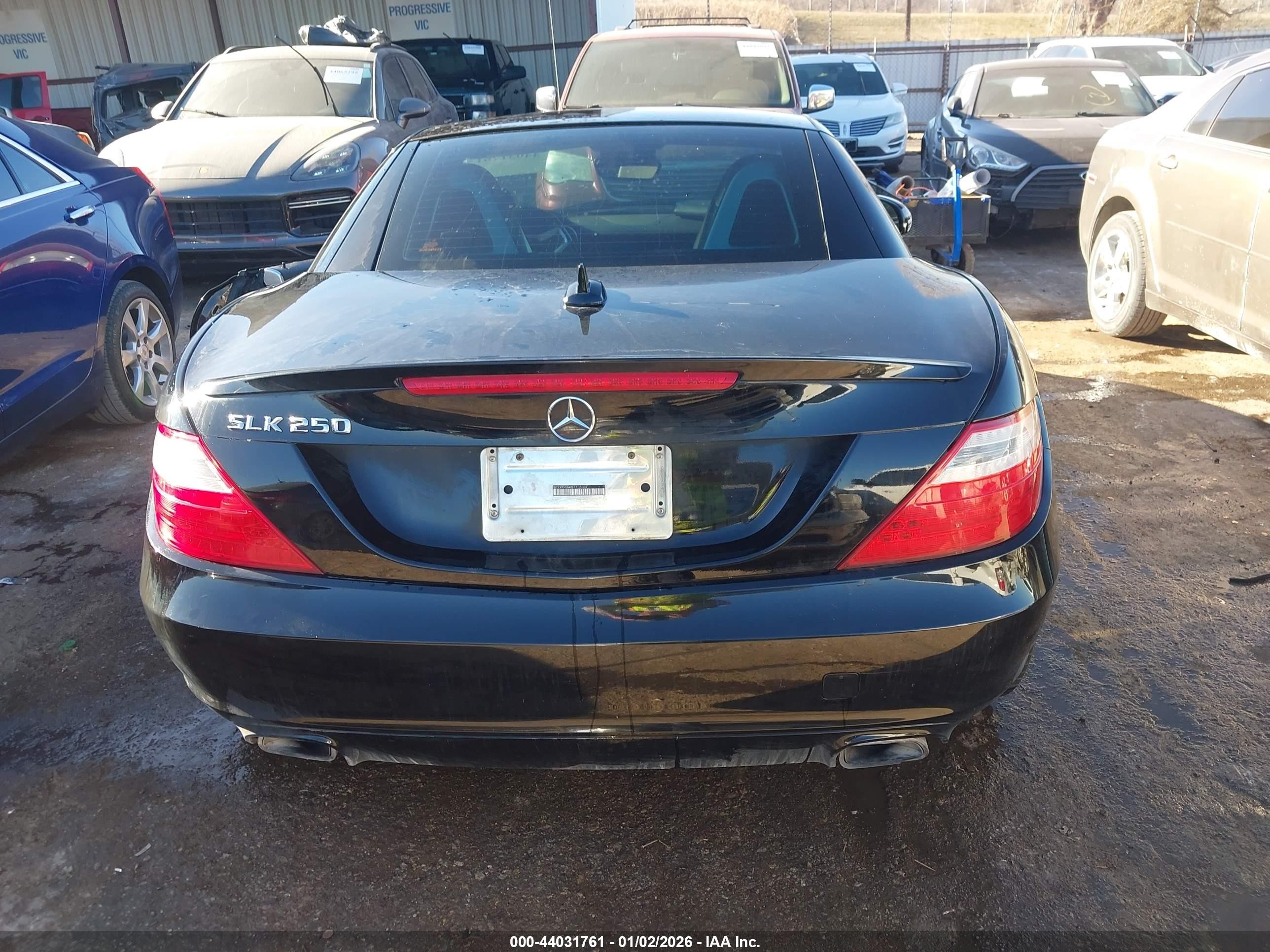 2015 Mercedes-benz Slk 250   Black vin: WDDPK4HA0FF103007