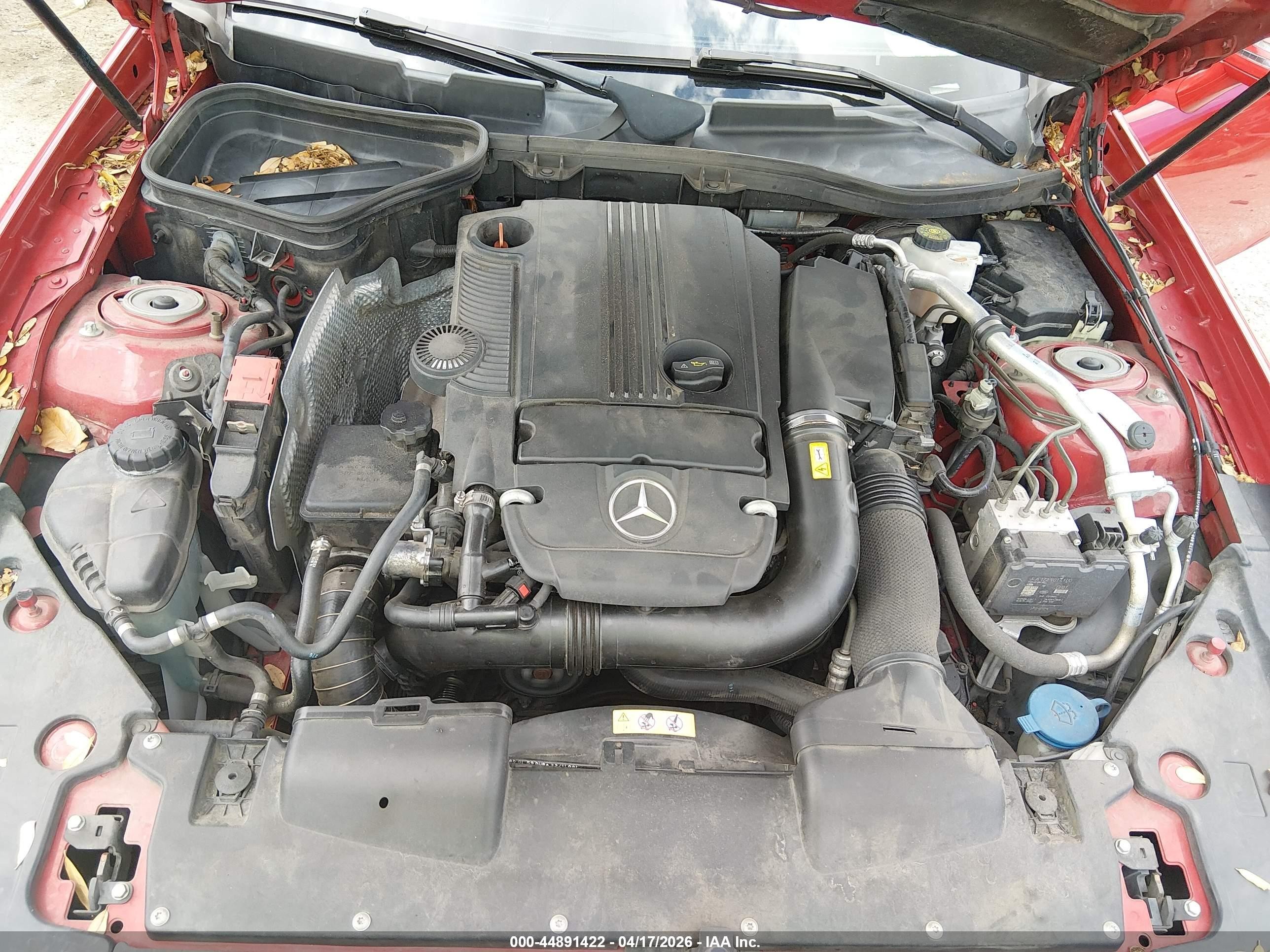 2012 Mercedes-benz Slk 250   Red vin: WDDPK4HA1CF034758