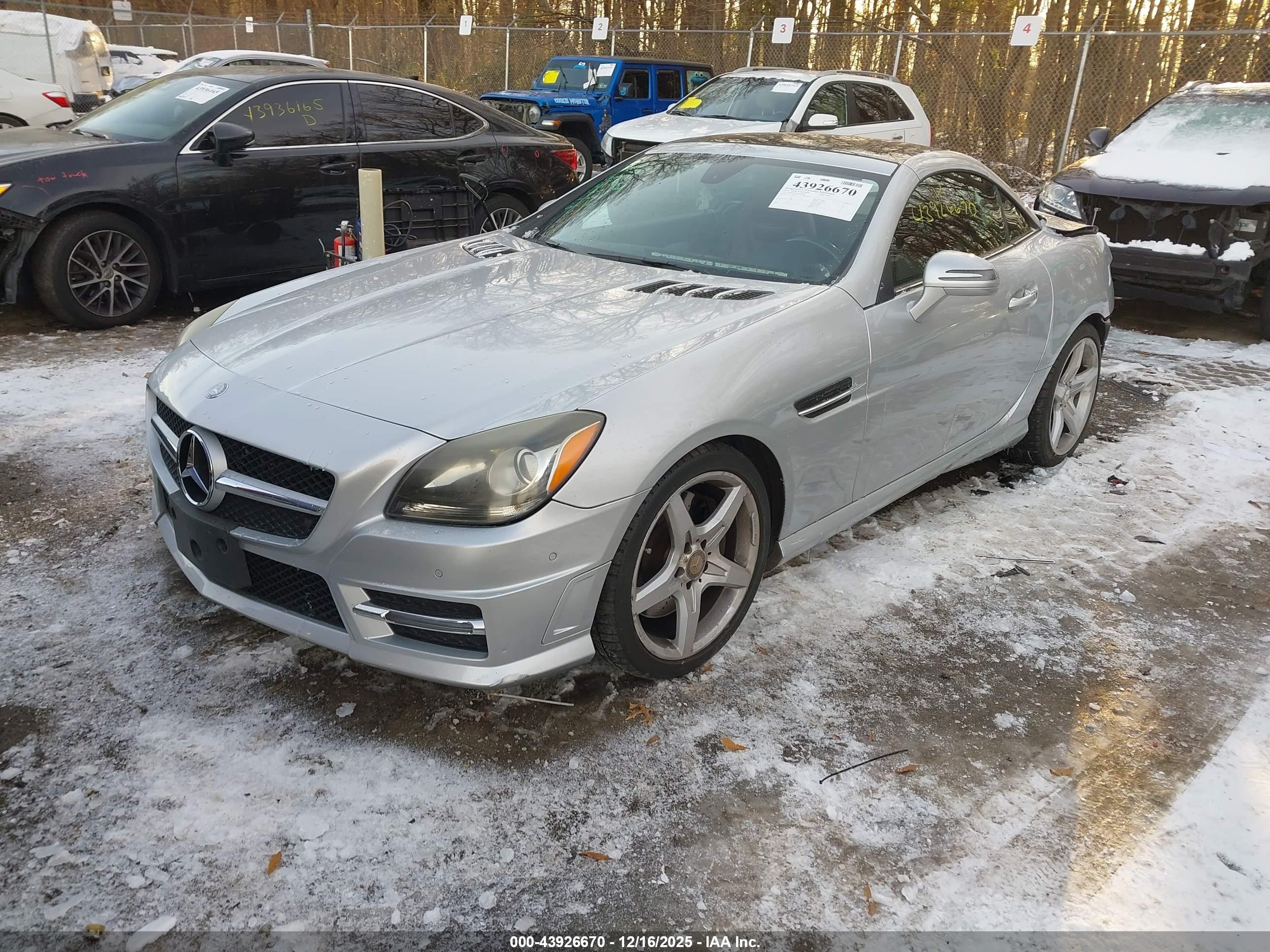 2013 Mercedes-benz Slk 250   Silver vin: WDDPK4HA1DF059743