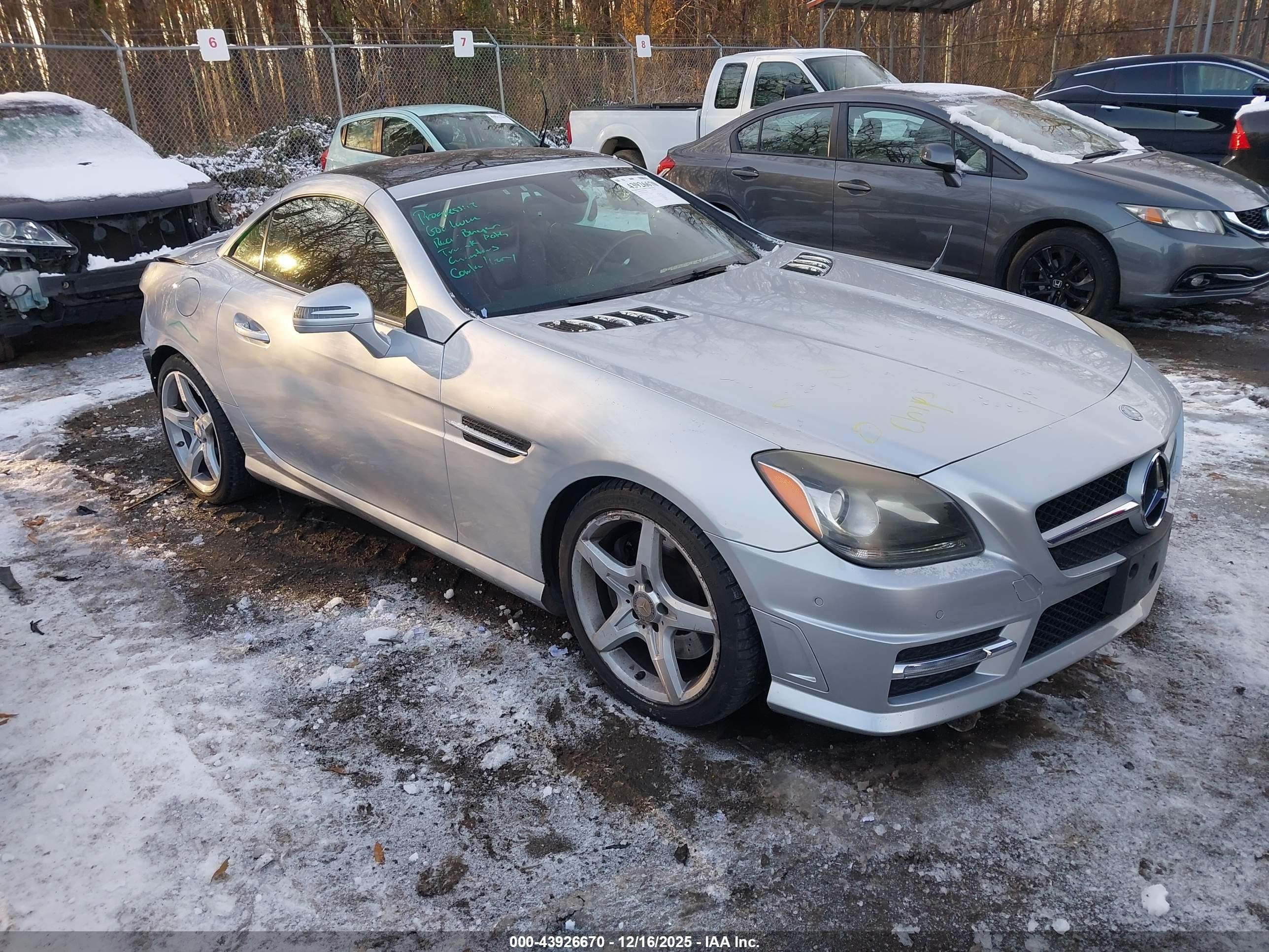 2013 Mercedes-benz Slk 250   Silver vin: WDDPK4HA1DF059743