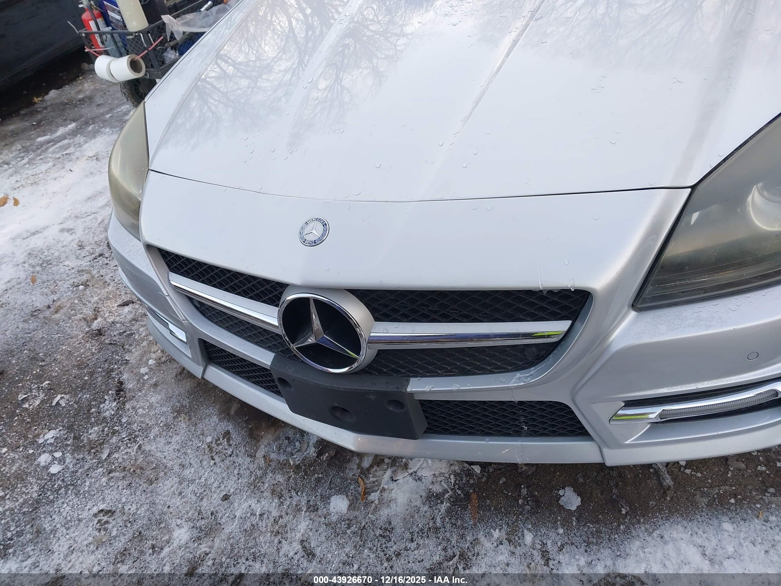 2013 Mercedes-benz Slk 250   Silver vin: WDDPK4HA1DF059743
