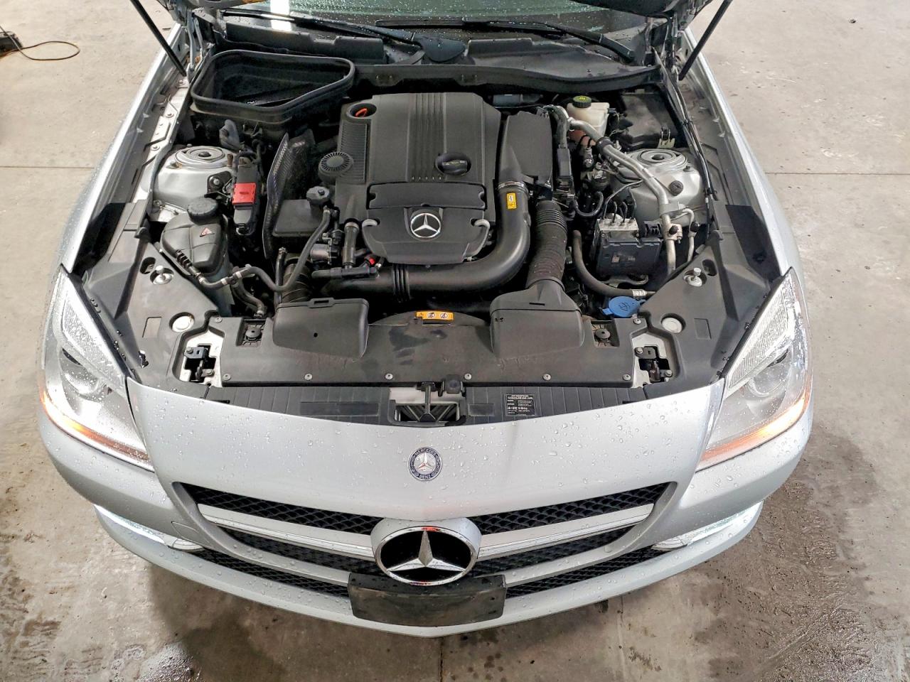 2014 Mercedes-benz Slk 250 Silver vin: WDDPK4HA1EF079055