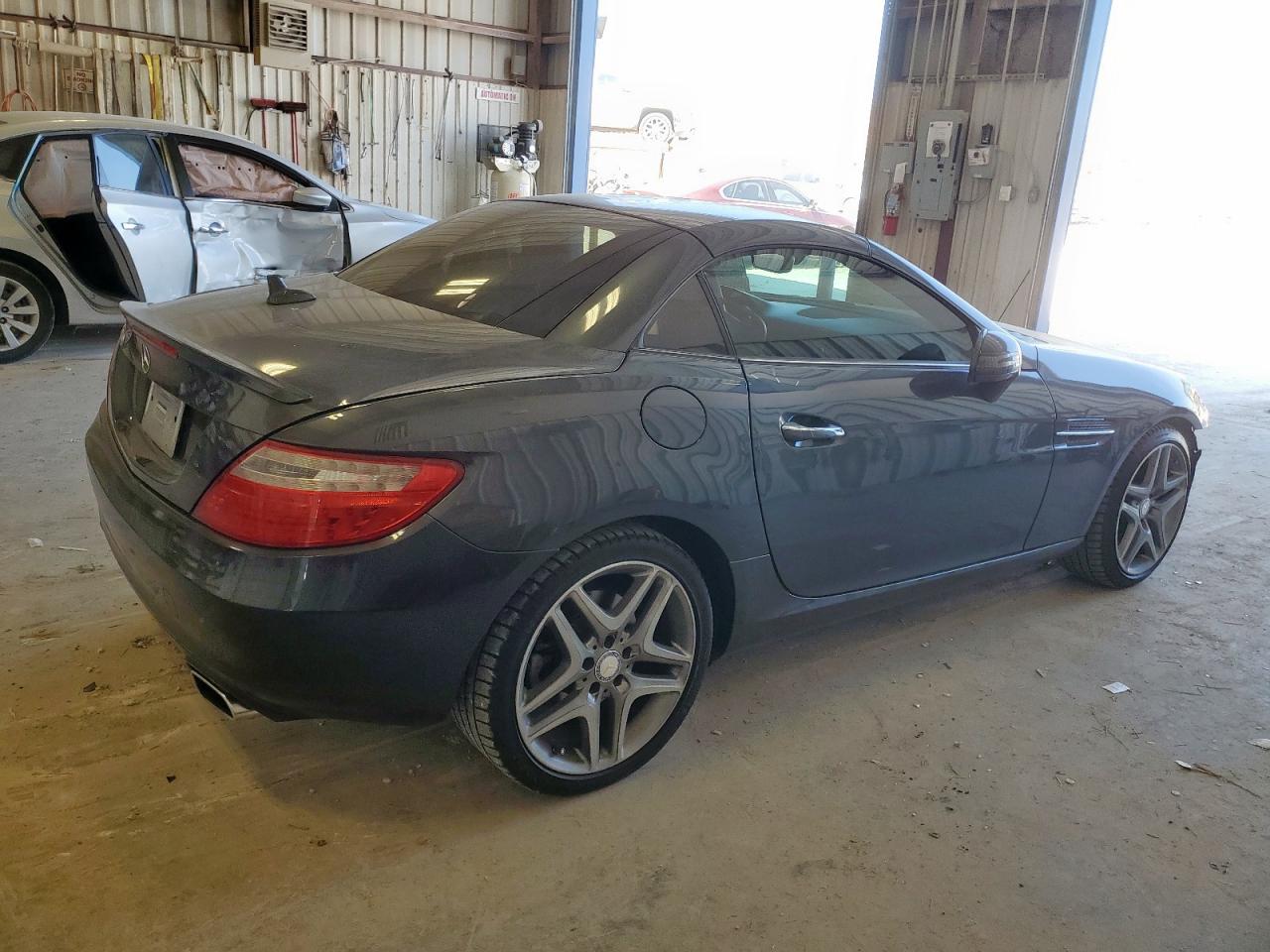 2014 Mercedes-benz Slk 250 Gray vin: WDDPK4HA2EF084068