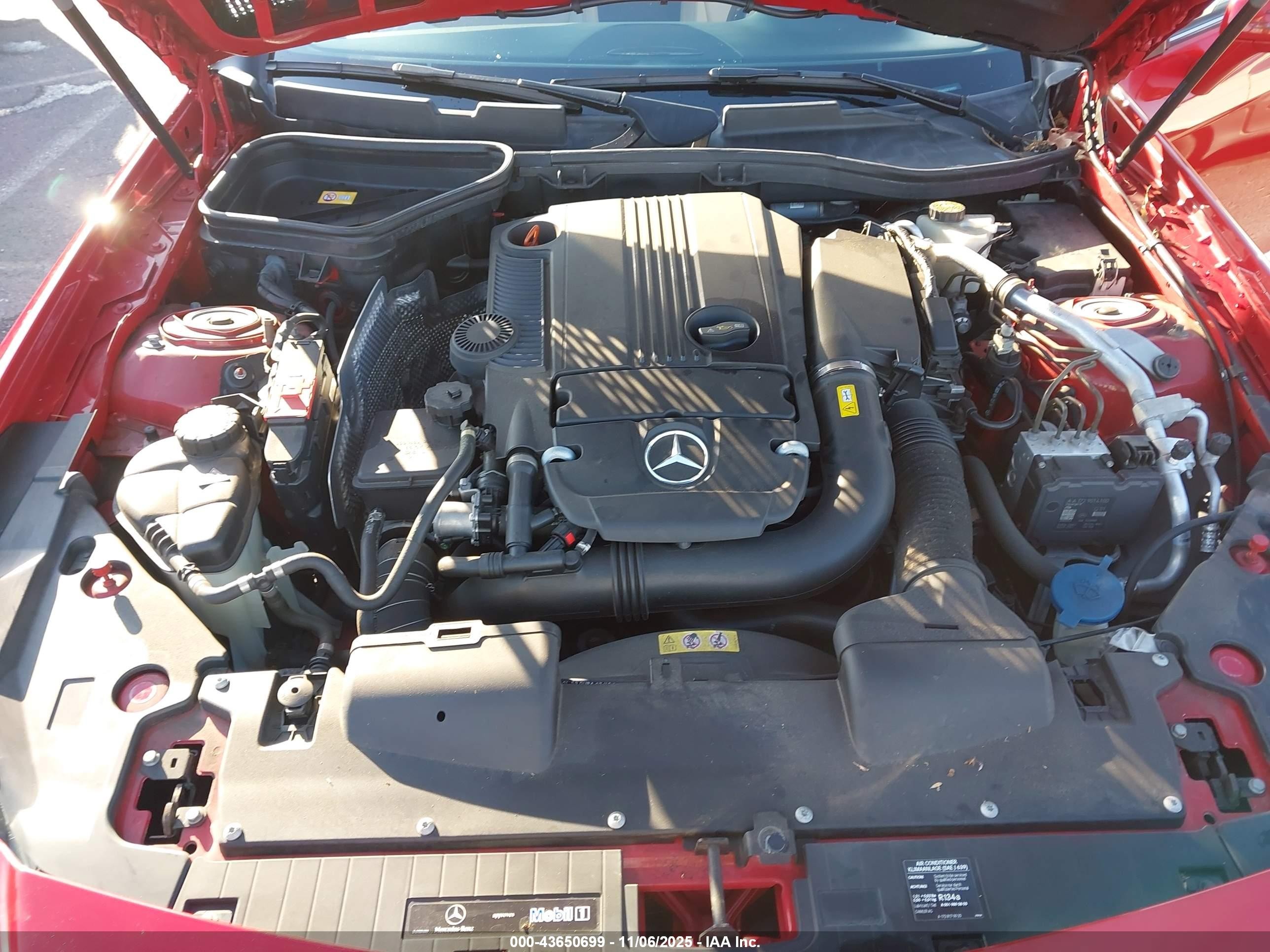 2013 Mercedes-benz Slk 250   Red vin: WDDPK4HA3DF049957