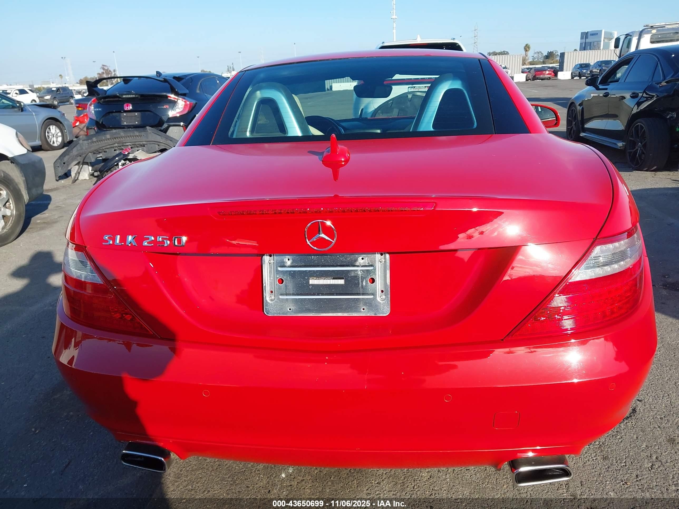 2013 Mercedes-benz Slk 250   Red vin: WDDPK4HA3DF049957