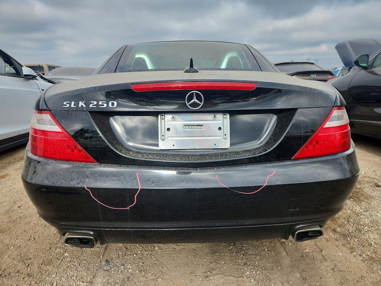 2013 Mercedes-benz Slk 250 Black vin: WDDPK4HA3DF055483