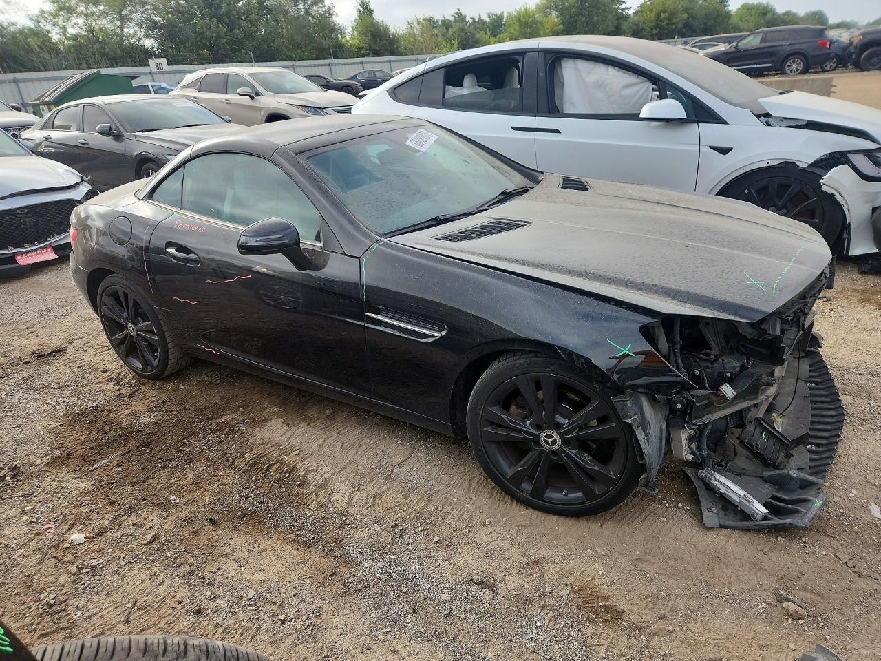 2013 Mercedes-benz Slk 250 Black vin: WDDPK4HA3DF055483