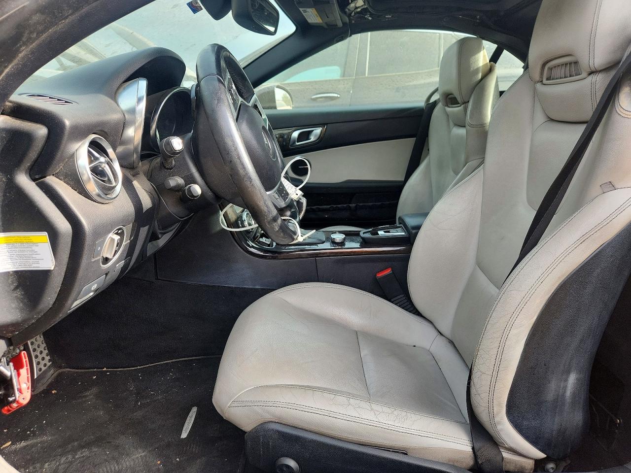 2013 Mercedes-benz Slk 250 Black vin: WDDPK4HA3DF055483