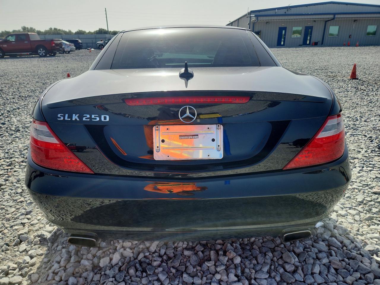2013 Mercedes-benz Slk 250 Black vin: WDDPK4HA3DF058528