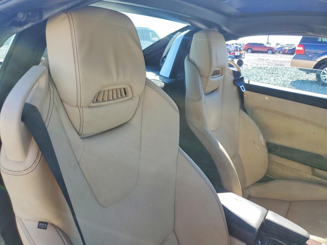 2014 Mercedes-benz Slk 250 White vin: WDDPK4HA4EF075744