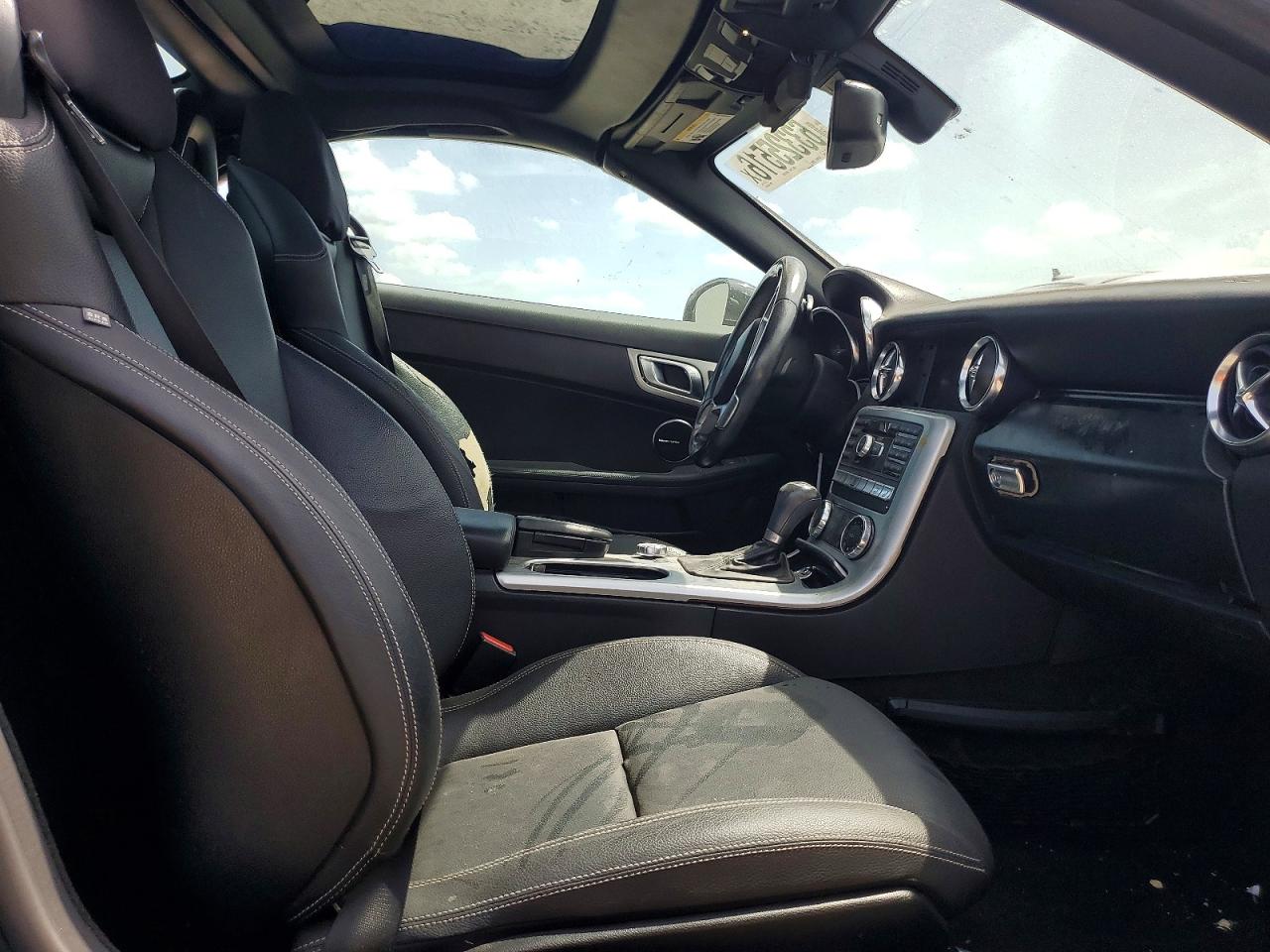 2014 Mercedes-benz Slk 250 Black vin: WDDPK4HA4EF085044