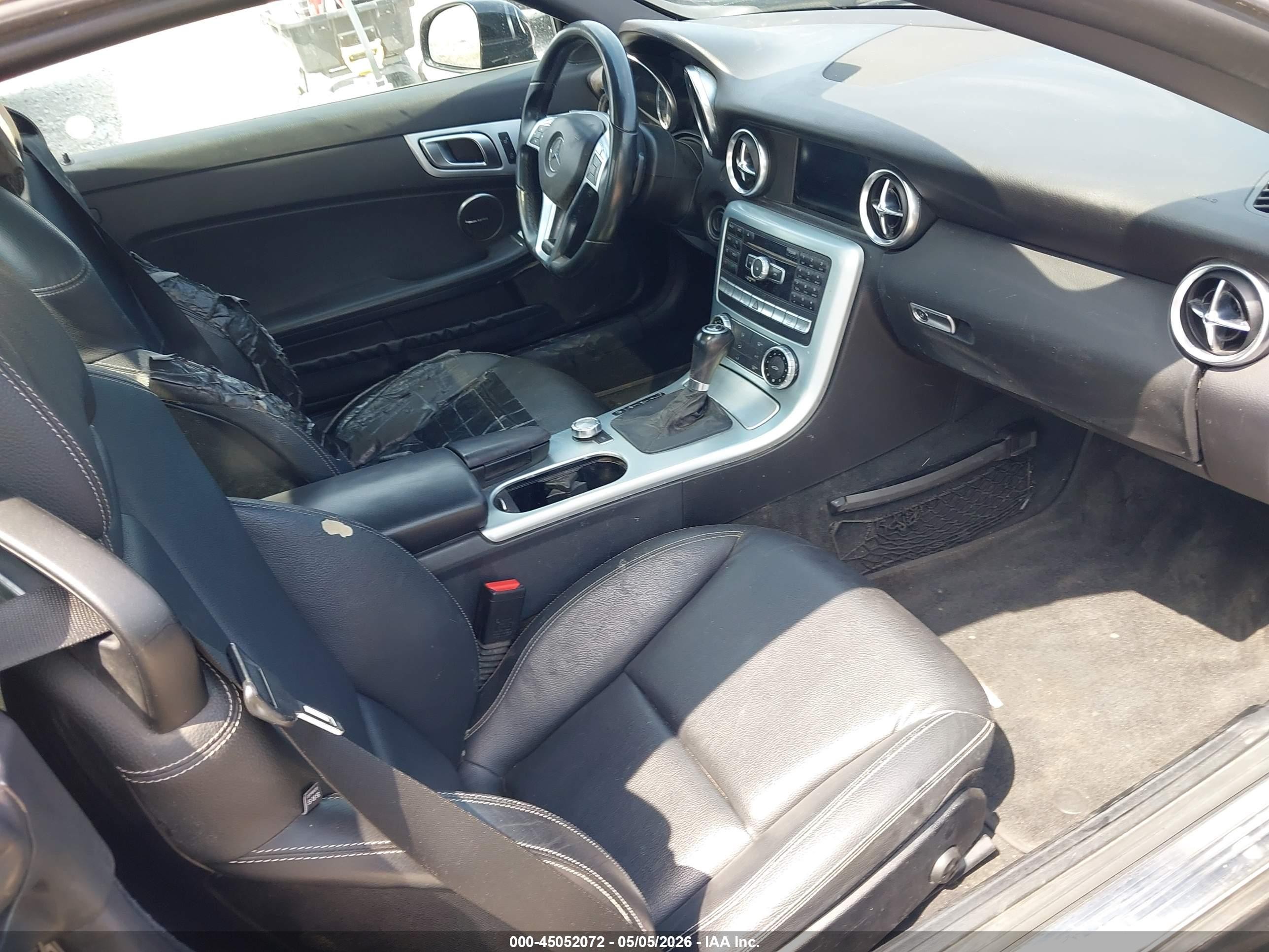 2015 Mercedes-benz Slk 250   Black vin: WDDPK4HA4FF098037
