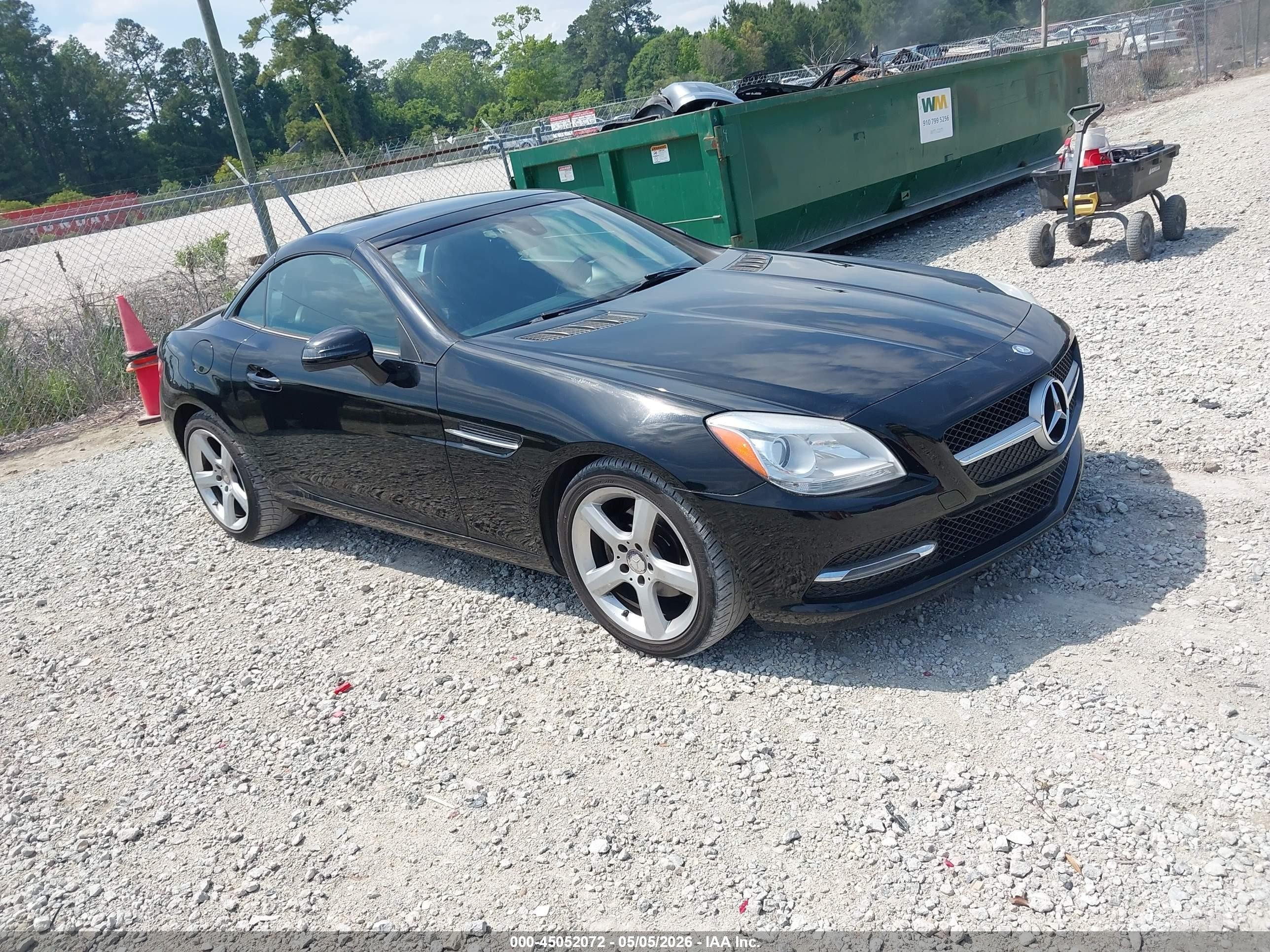 2015 Mercedes-benz Slk 250   Black vin: WDDPK4HA4FF098037