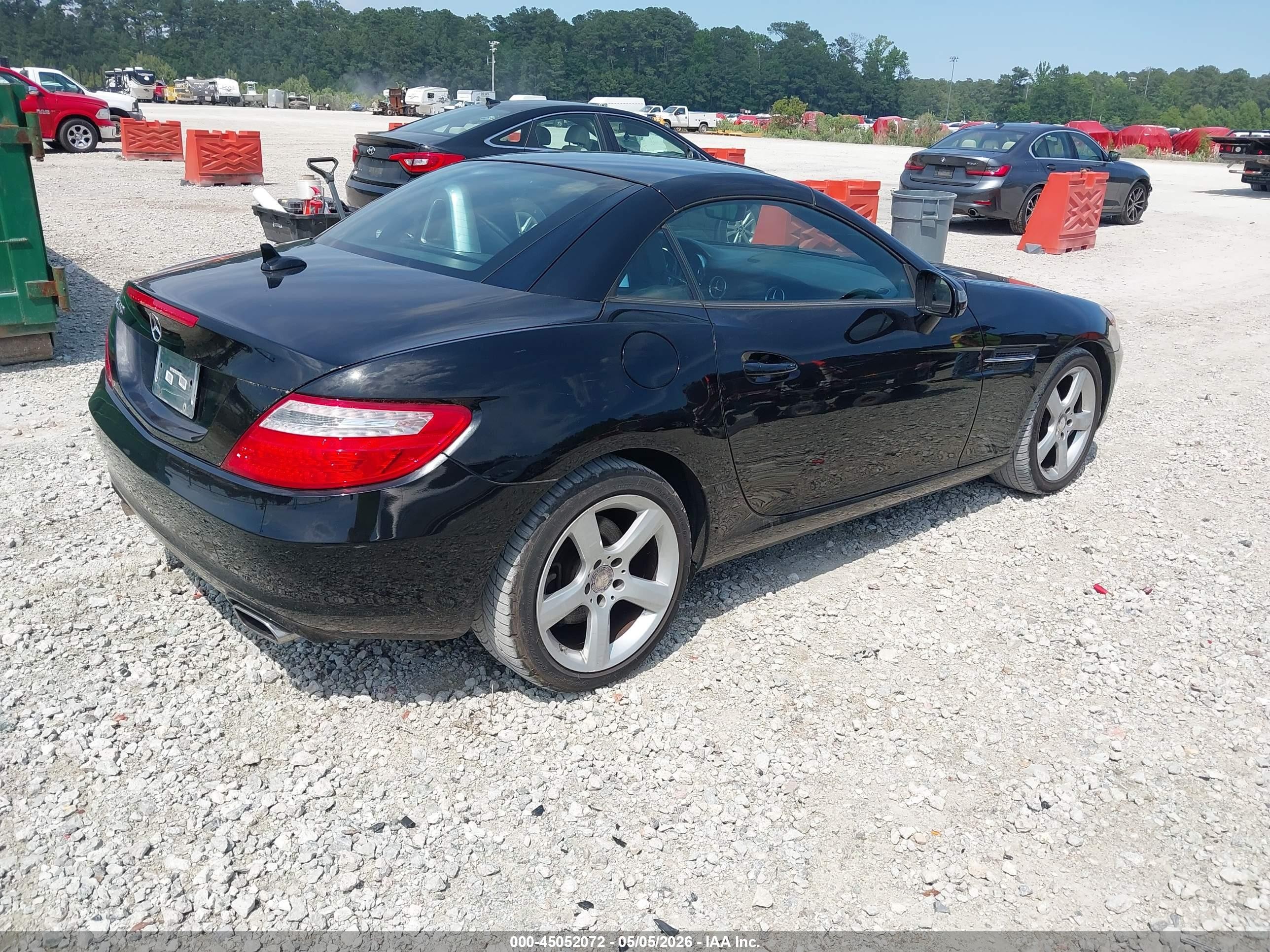 2015 Mercedes-benz Slk 250   Black vin: WDDPK4HA4FF098037