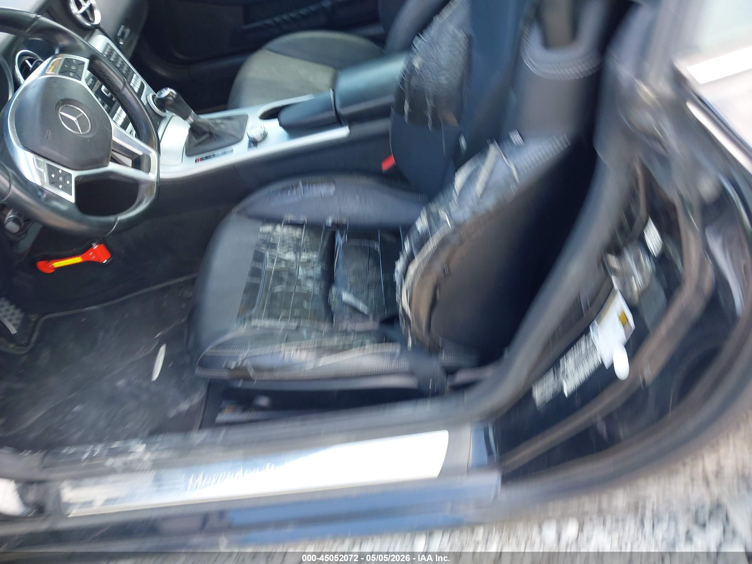 2015 Mercedes-benz Slk 250   Black vin: WDDPK4HA4FF098037