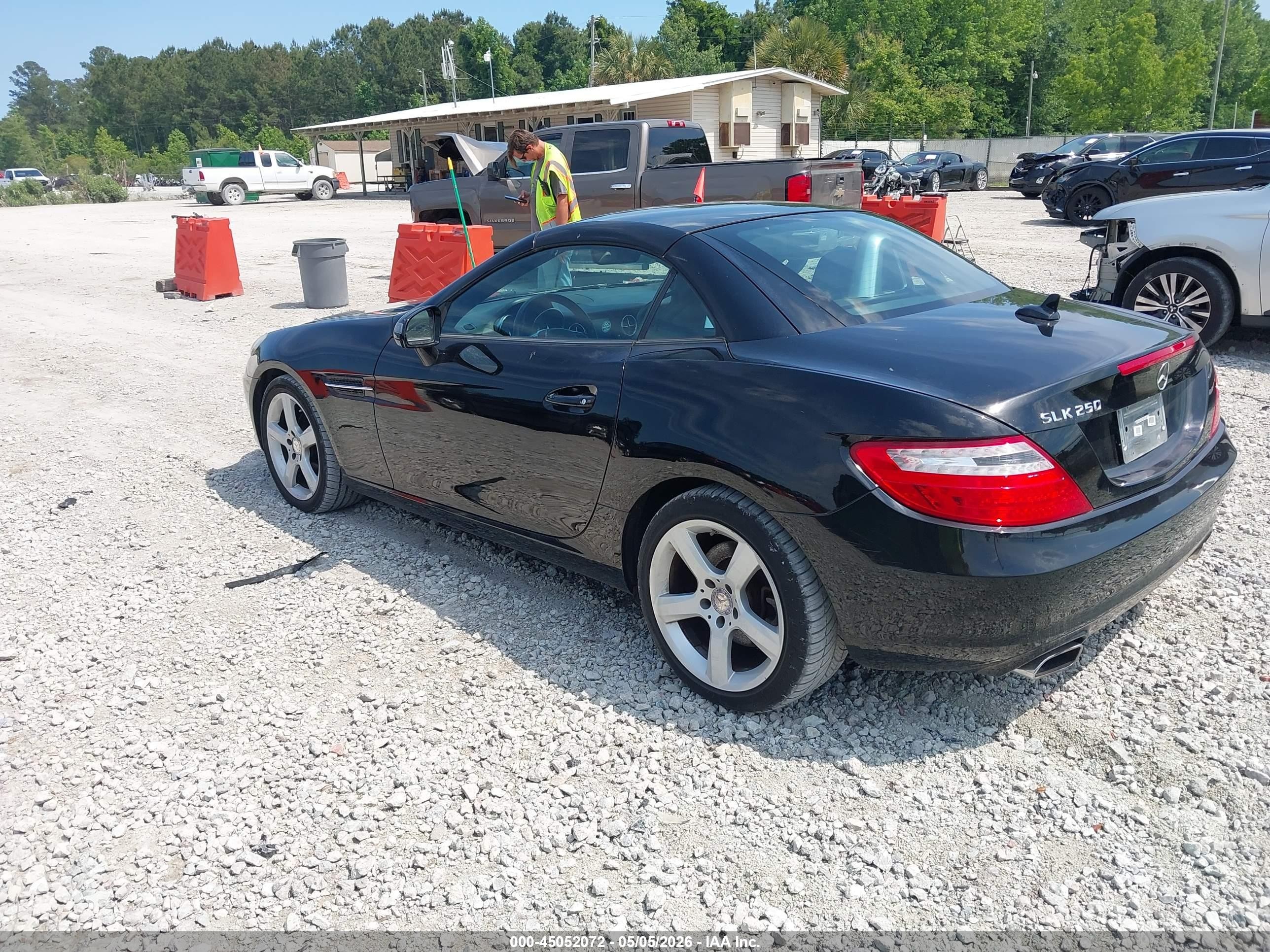 2015 Mercedes-benz Slk 250   Black vin: WDDPK4HA4FF098037