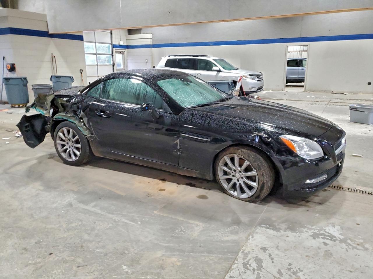 2014 Mercedes-benz Slk 250 Black vin: WDDPK4HA5EF083402
