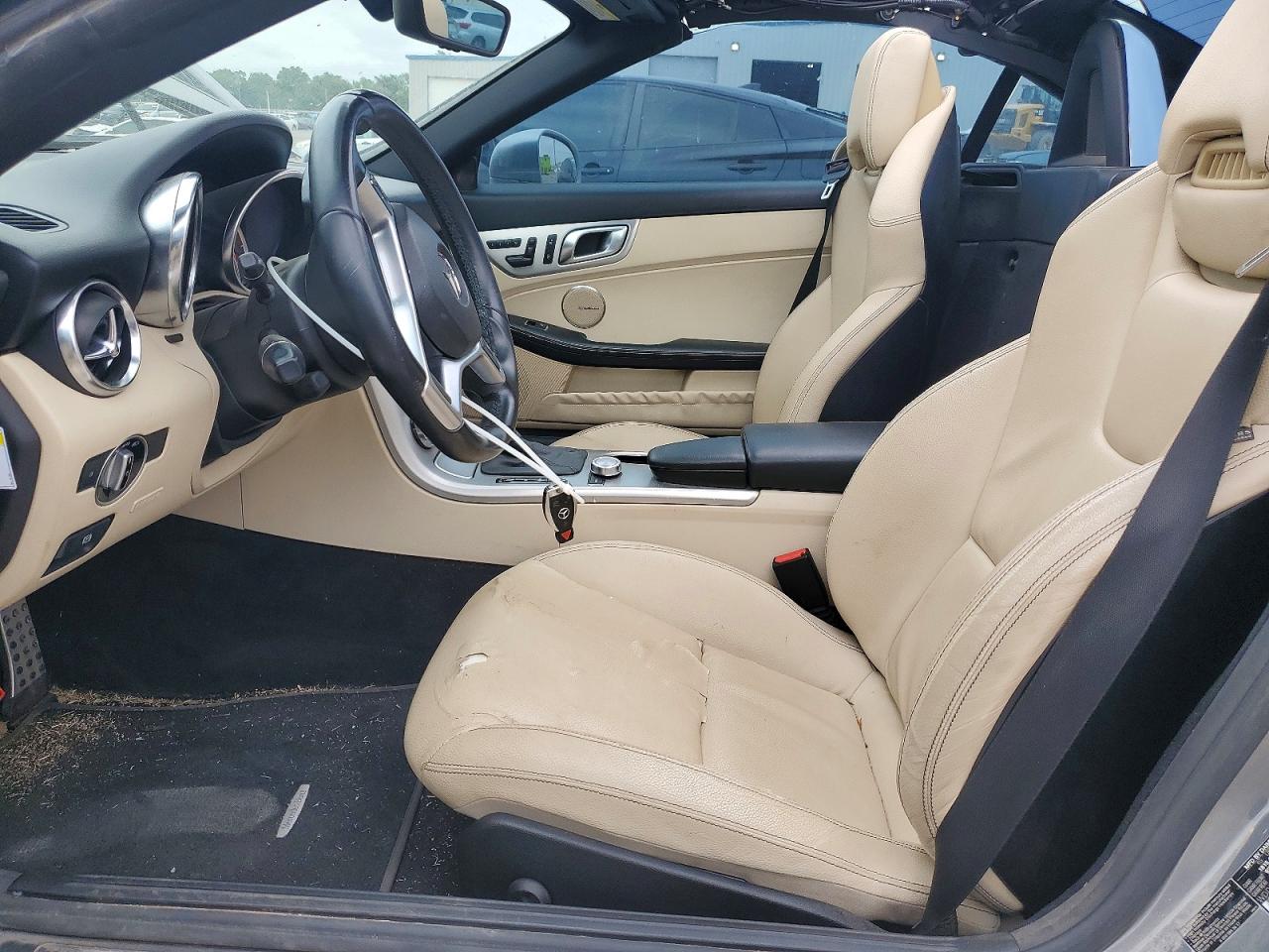 2012 Mercedes-benz Slk 250 Silver vin: WDDPK4HA6CF046002