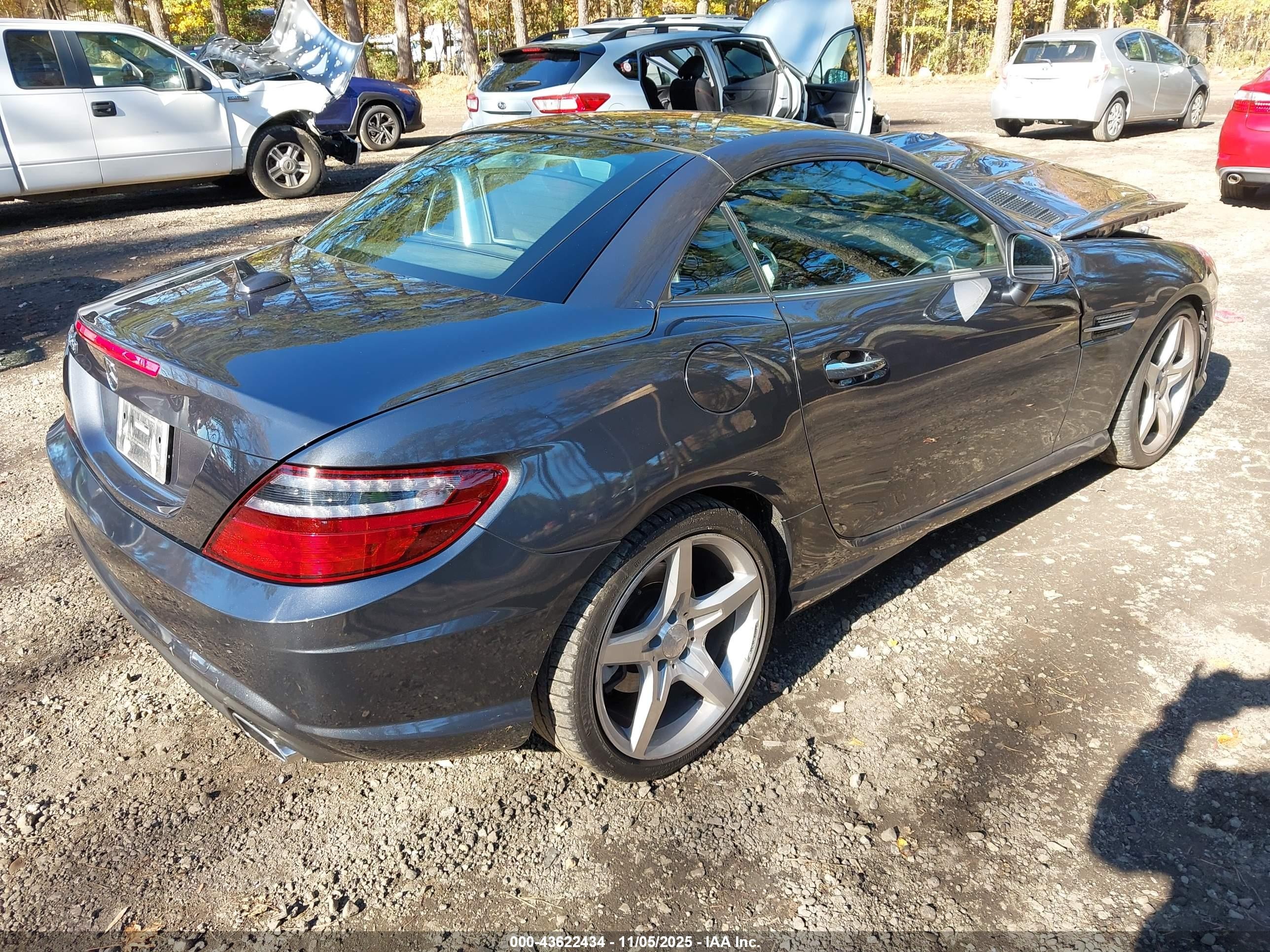 2013 Mercedes-benz Slk 250   Gray vin: WDDPK4HA6DF053808