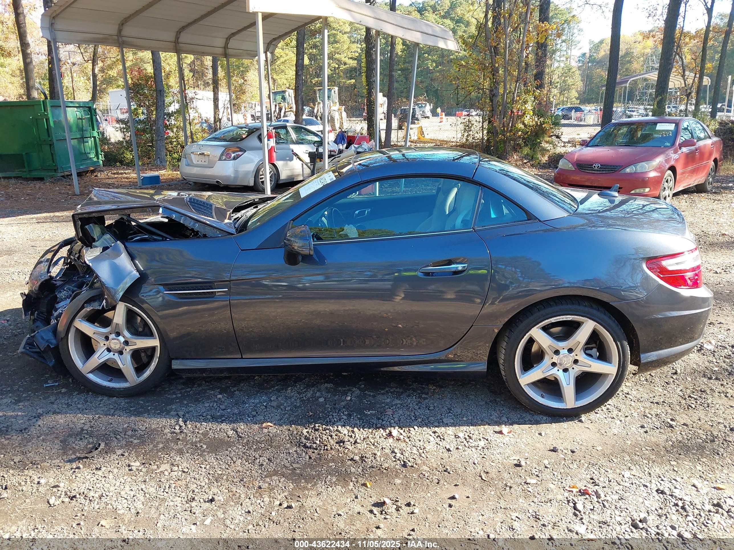 2013 Mercedes-benz Slk 250   Gray vin: WDDPK4HA6DF053808